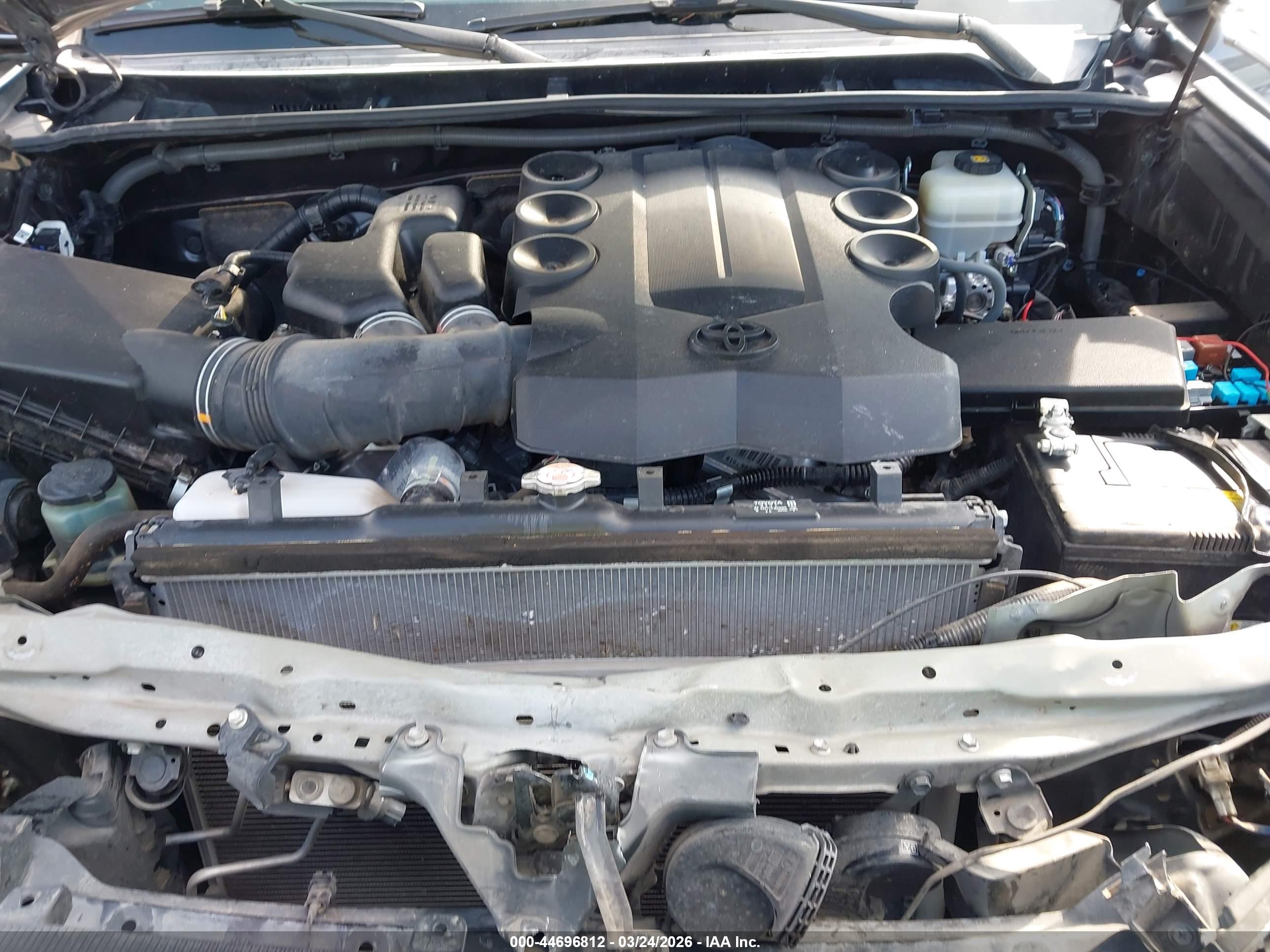 TOYOTA 4RUNNER image 10