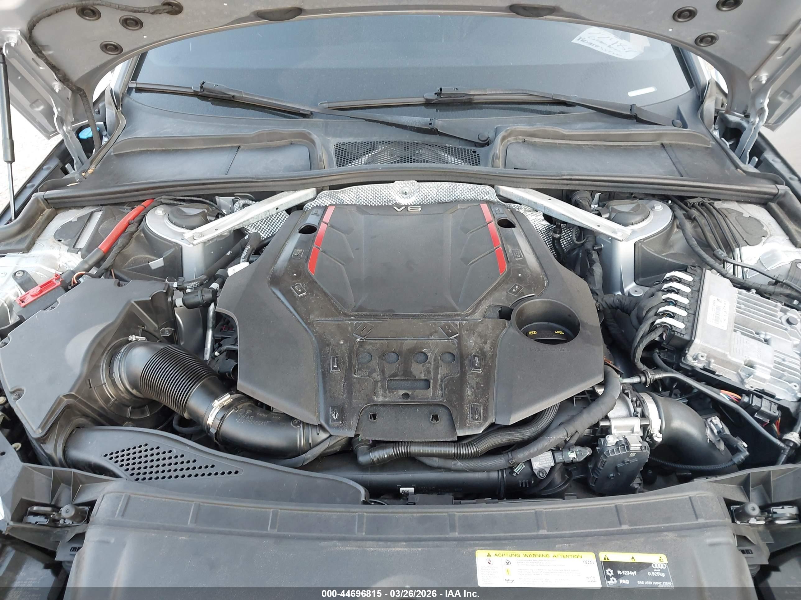 AUDI S4 image 10