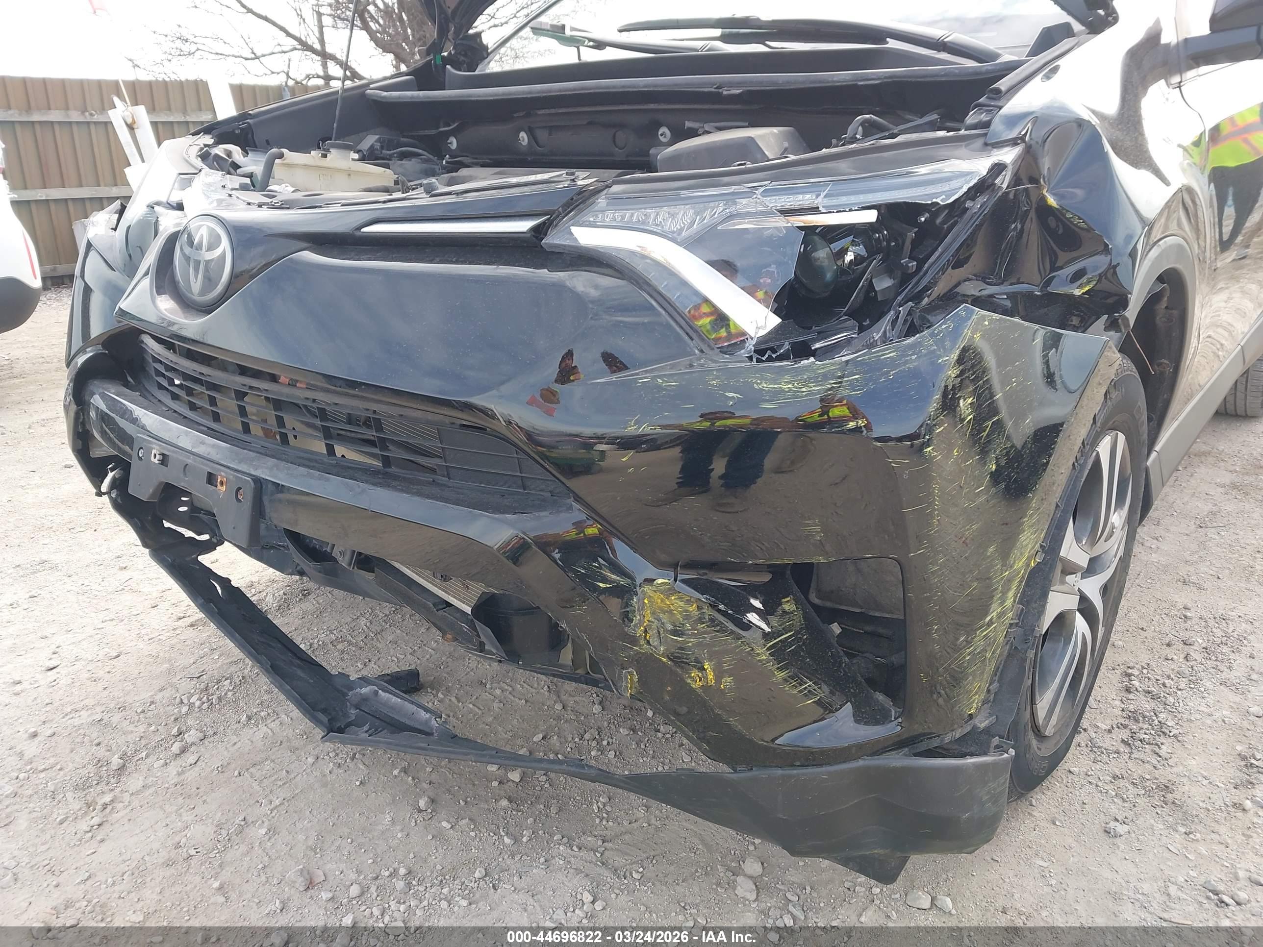 TOYOTA RAV4 image 6