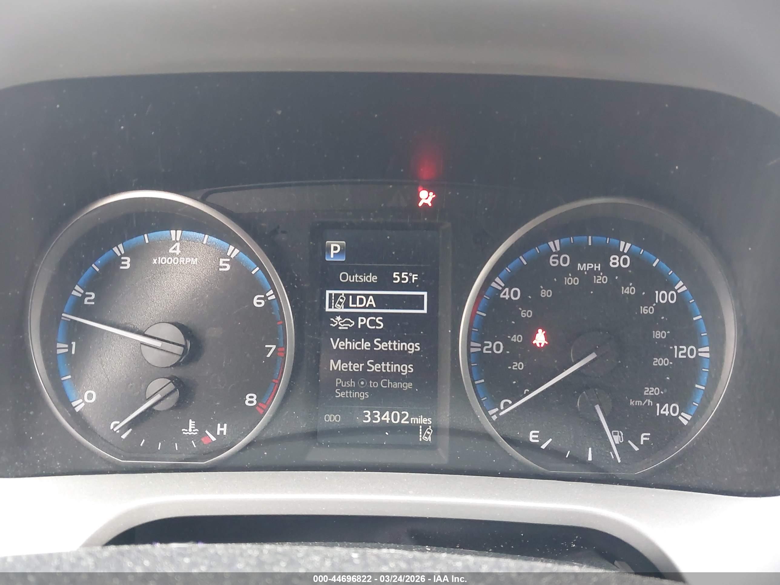 TOYOTA RAV4 image 7