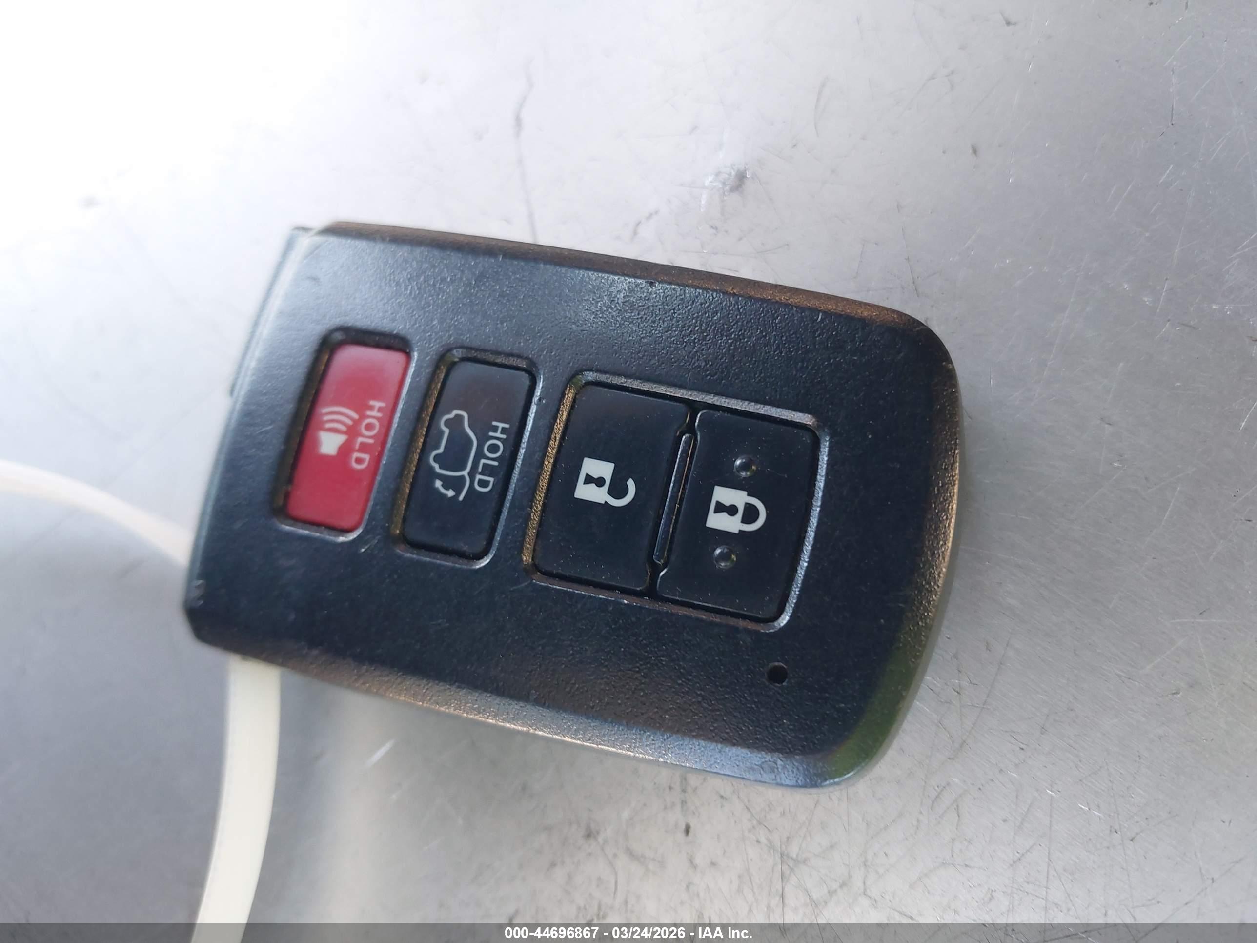 TOYOTA 4RUNNER image 11