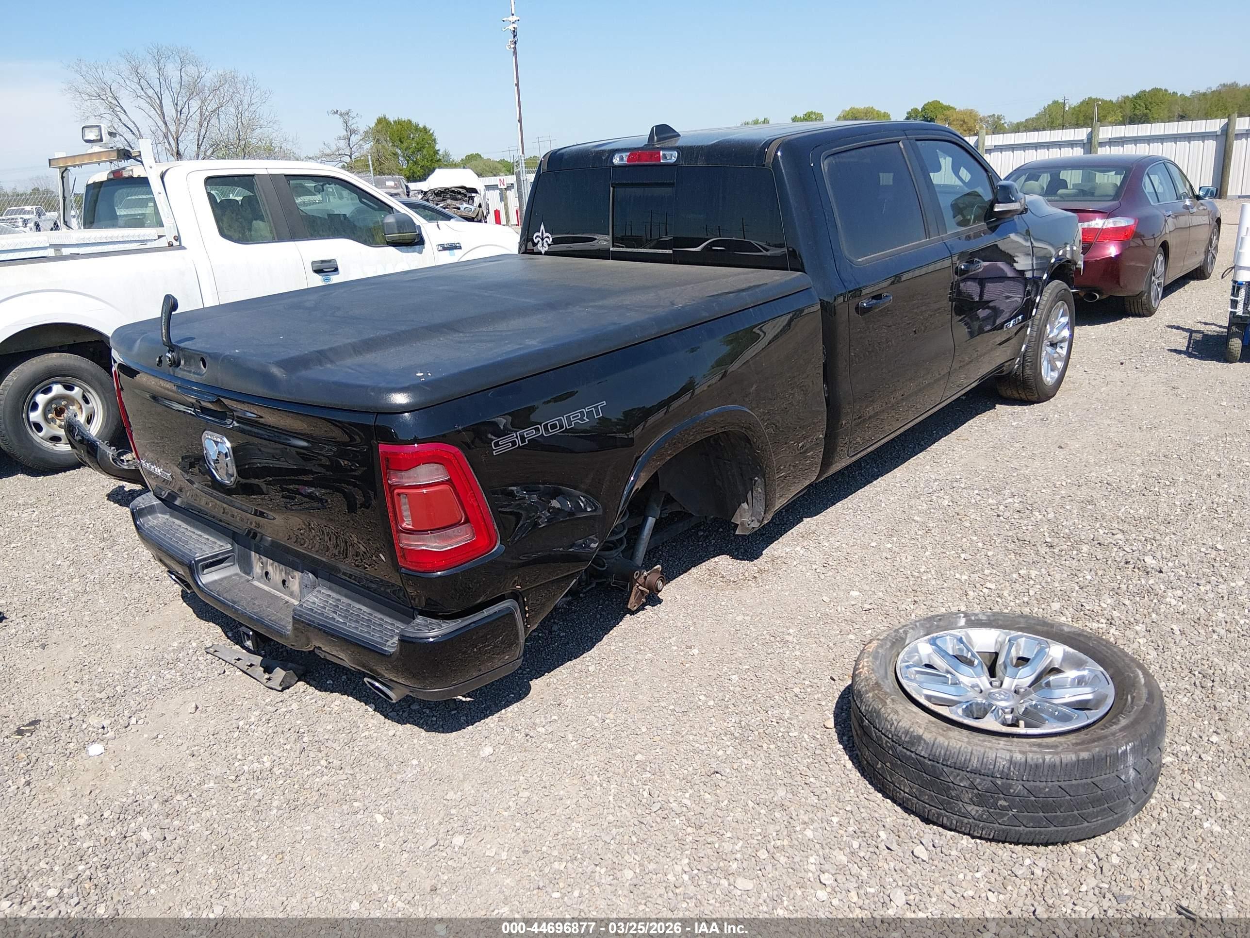 RAM 1500 image 4