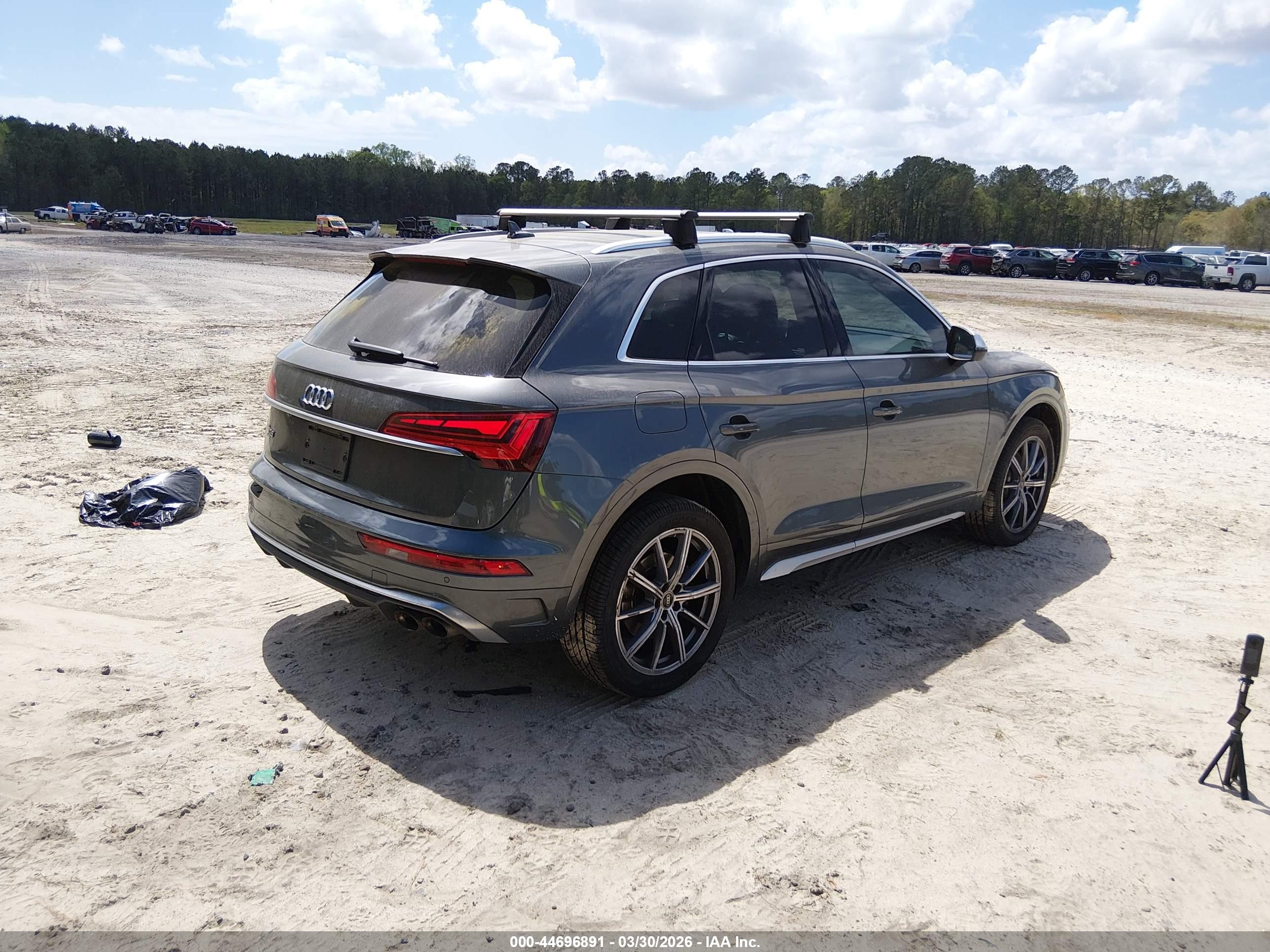 AUDI SQ5 image 4