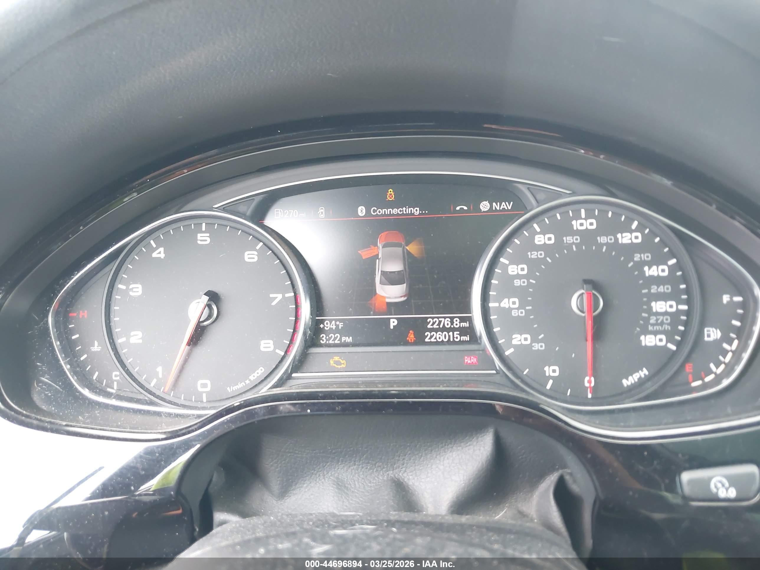AUDI A8 image 7