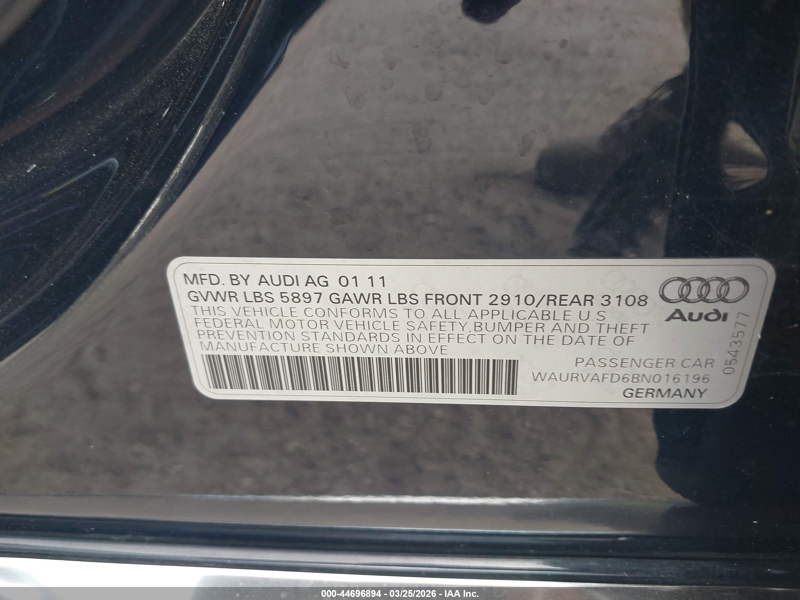 AUDI A8 image 9