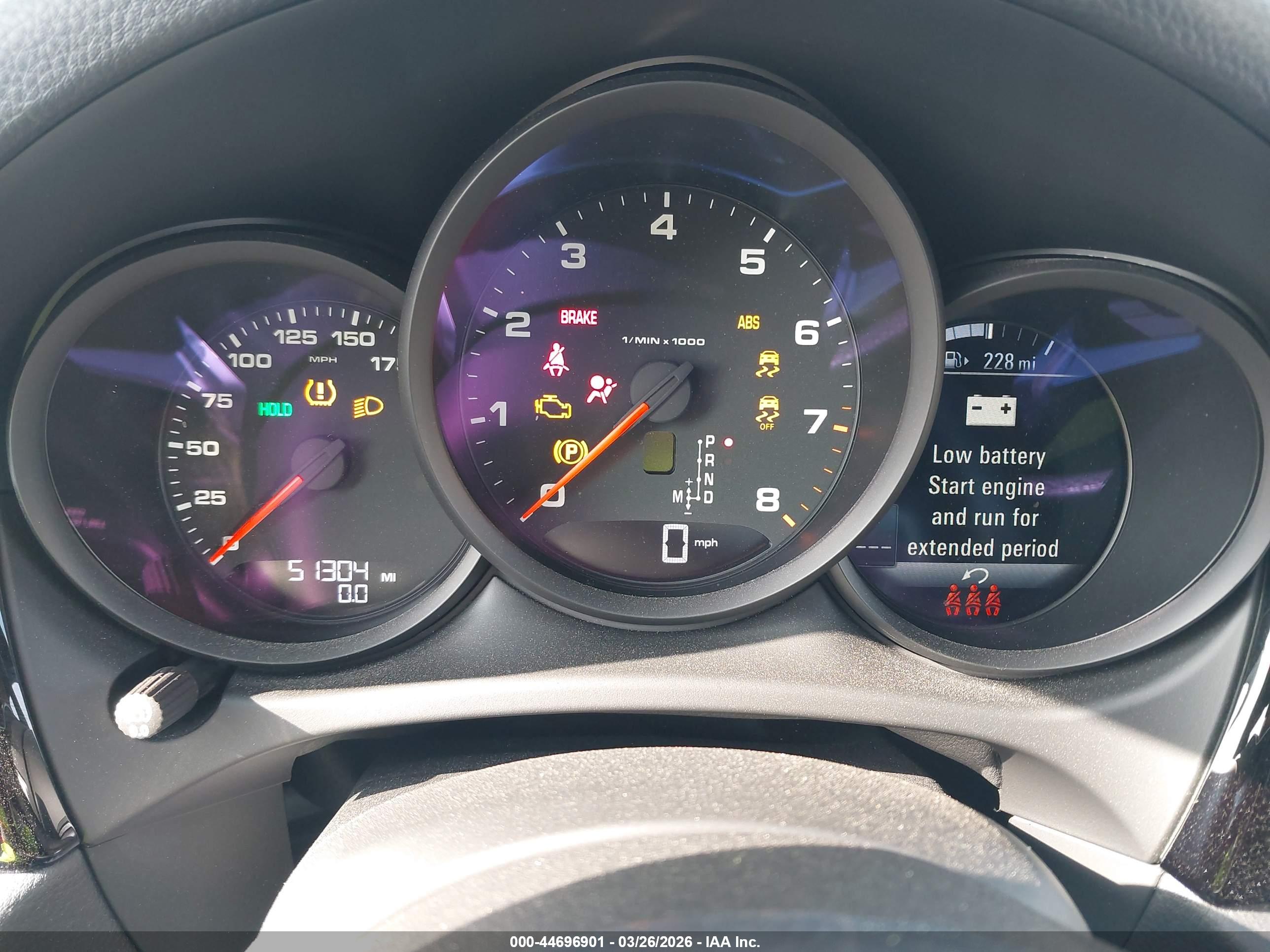 PORSCHE MACAN image 7