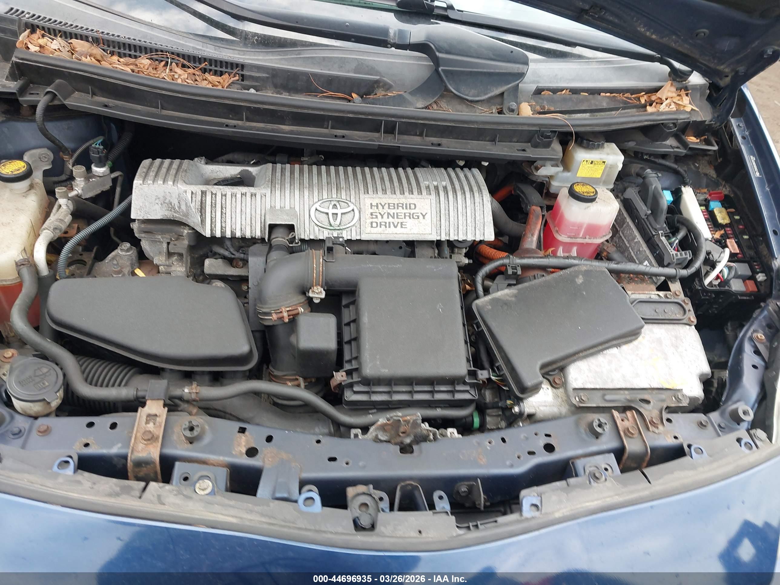 TOYOTA PRIUS image 10
