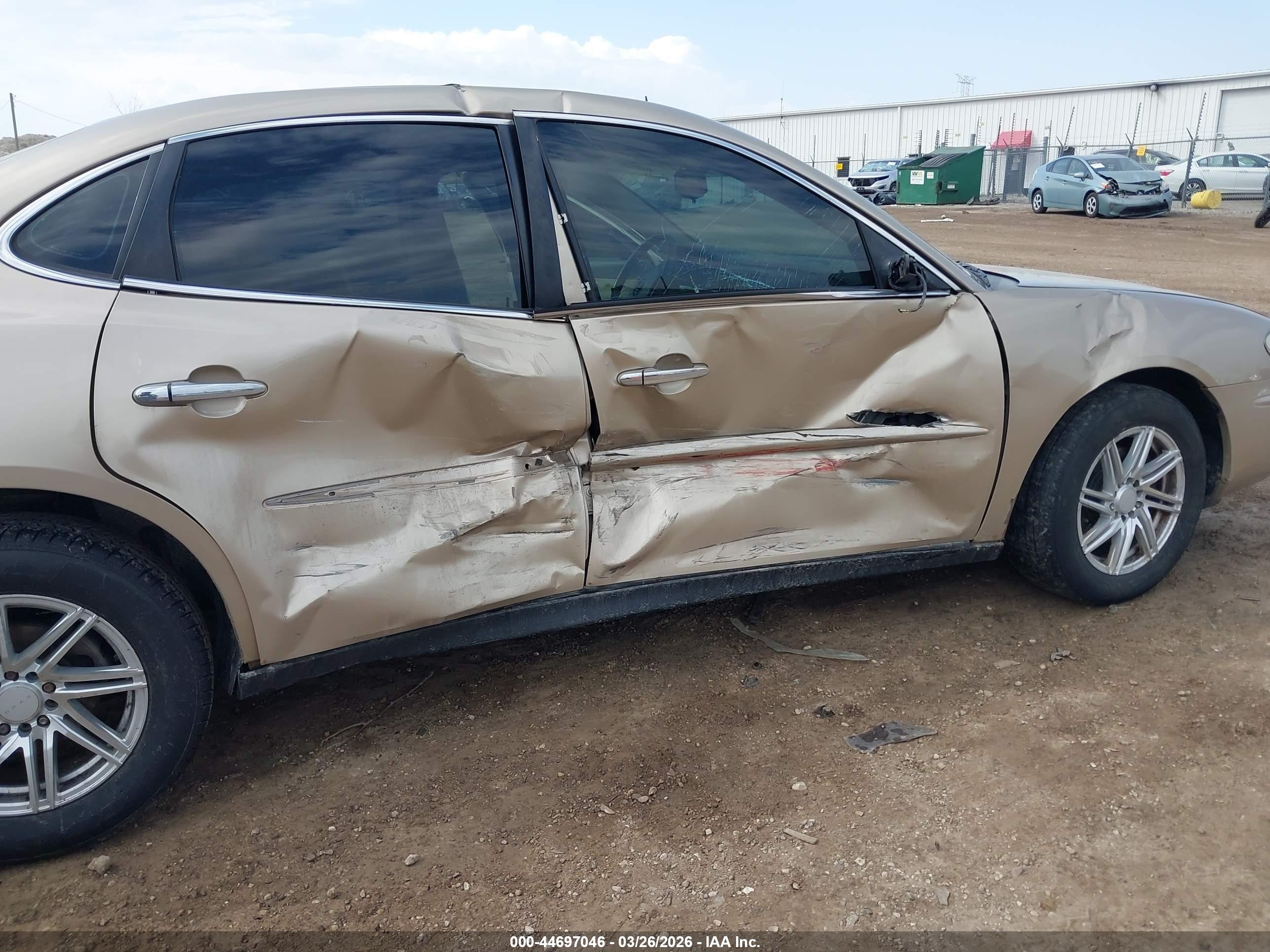 BUICK LACROSSE image 6