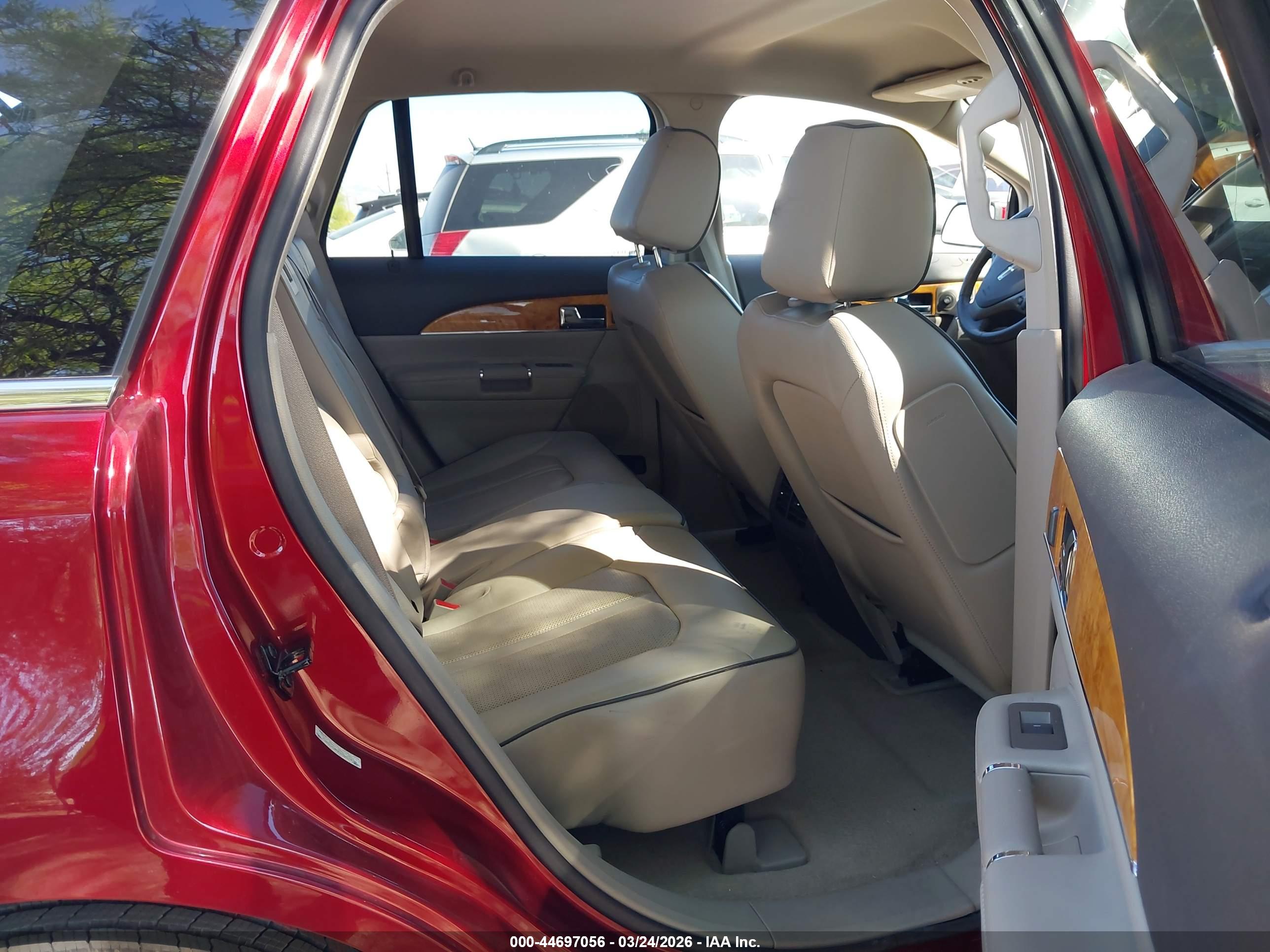 LINCOLN MKX image 8