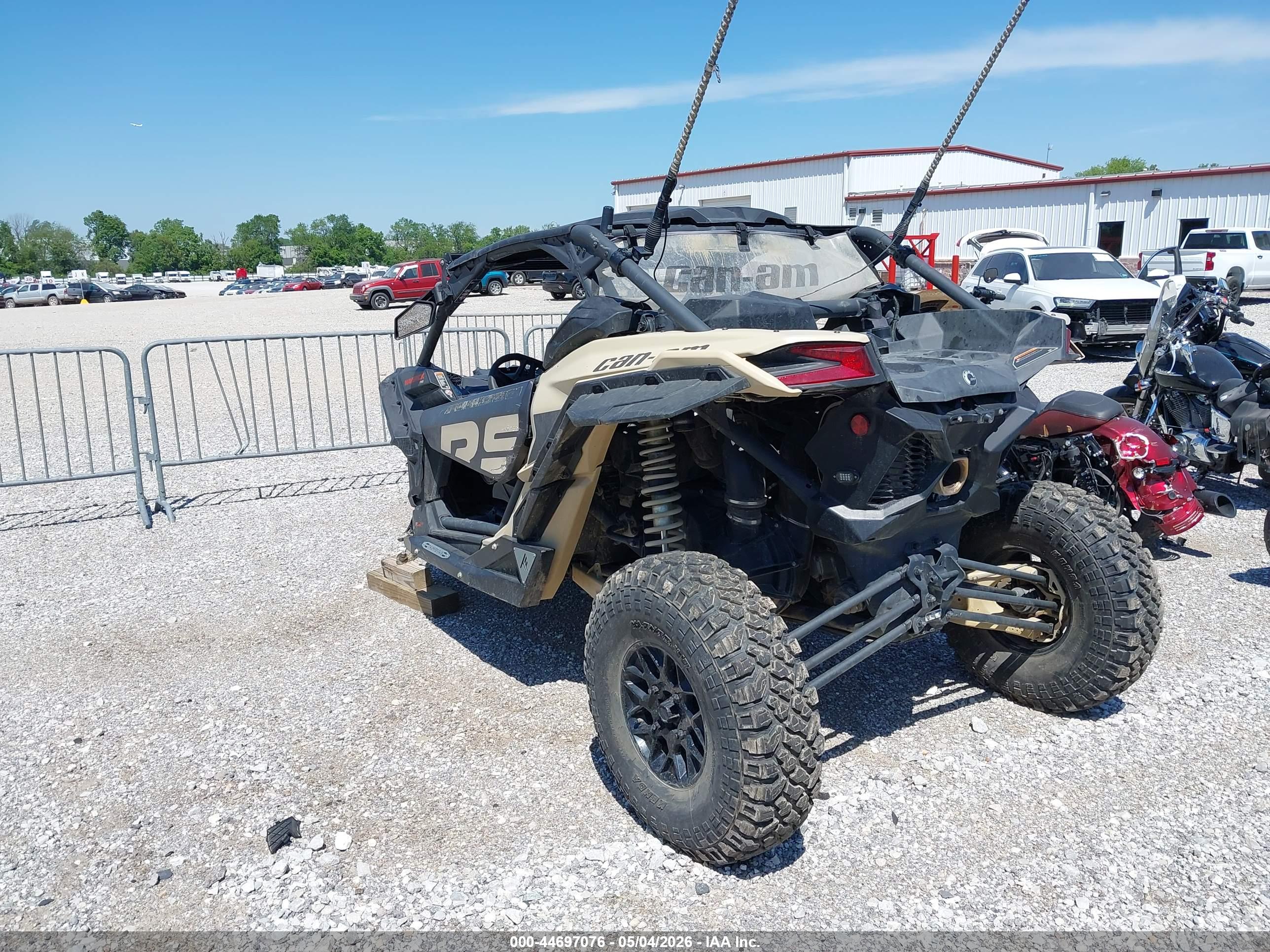 CAN-AM MAVERICK image 3