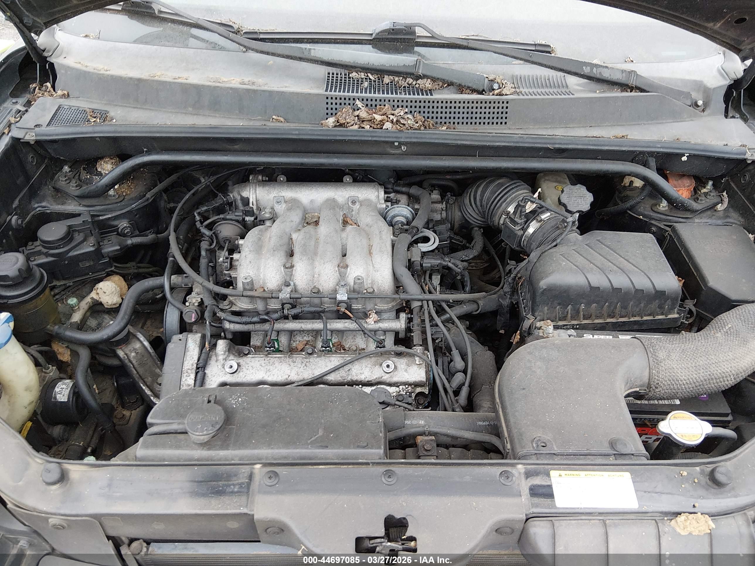 HYUNDAI TUCSON image 10
