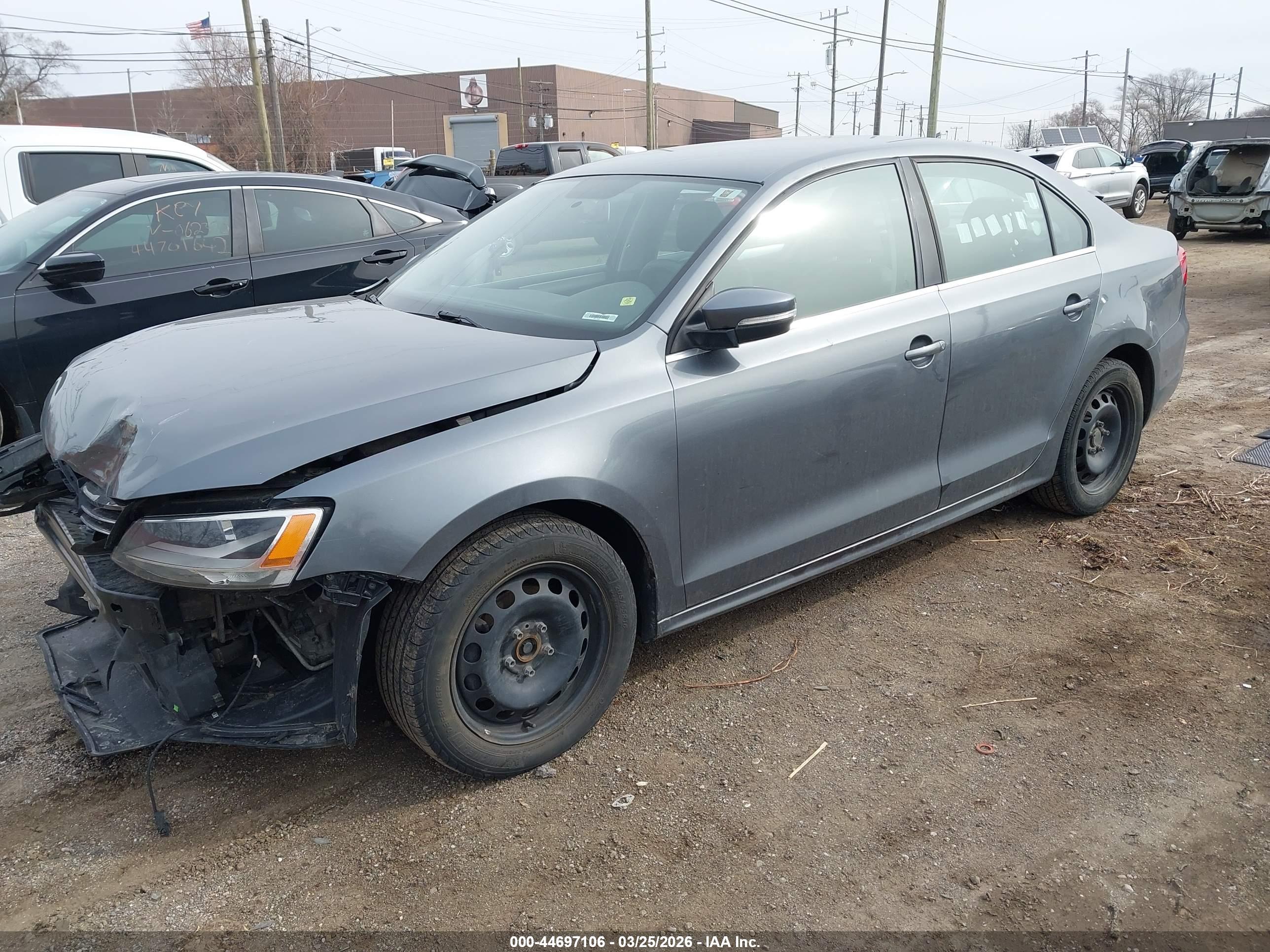 VOLKSWAGEN JETTA image 2