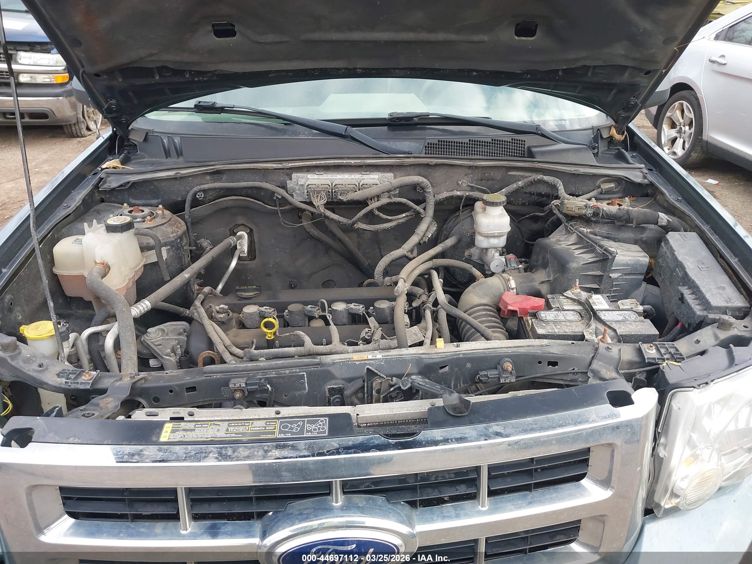 FORD ESCAPE image 10