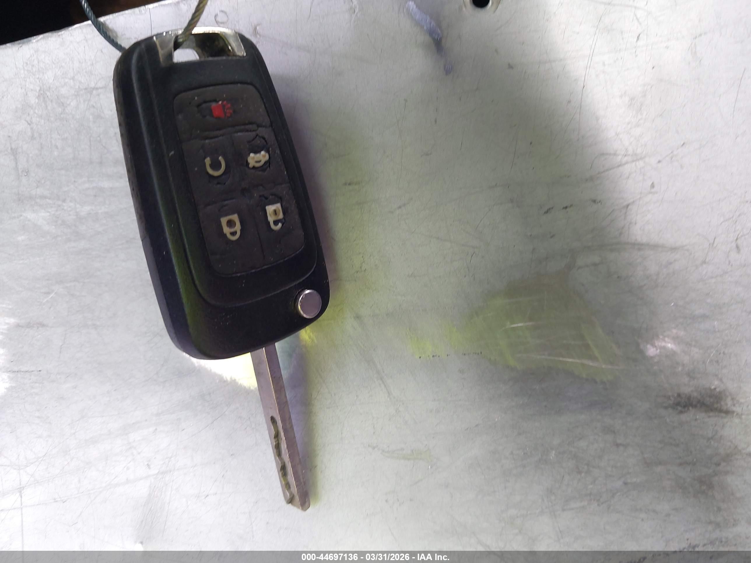 CHEVROLET EQUINOX image 11