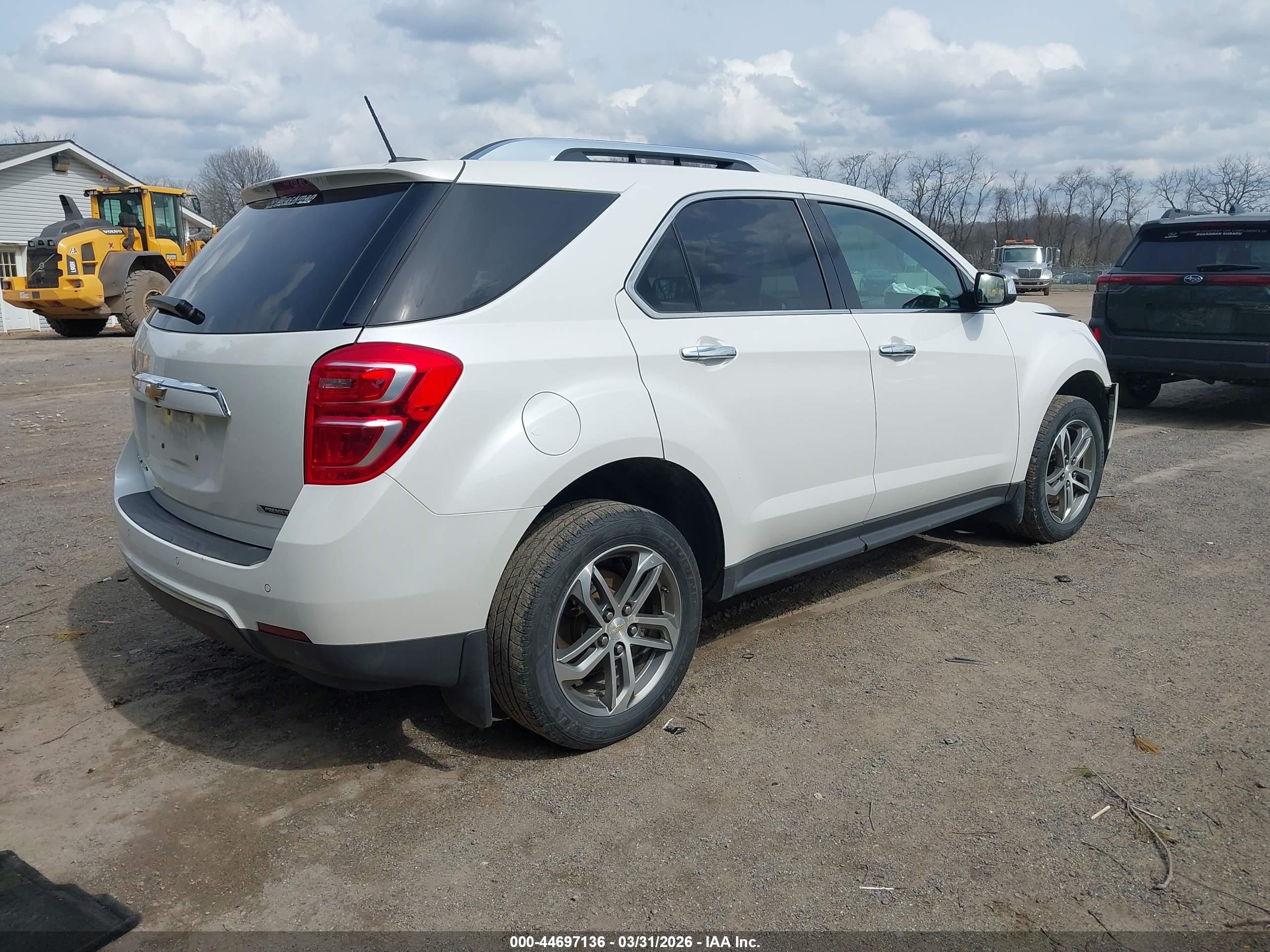 CHEVROLET EQUINOX image 4
