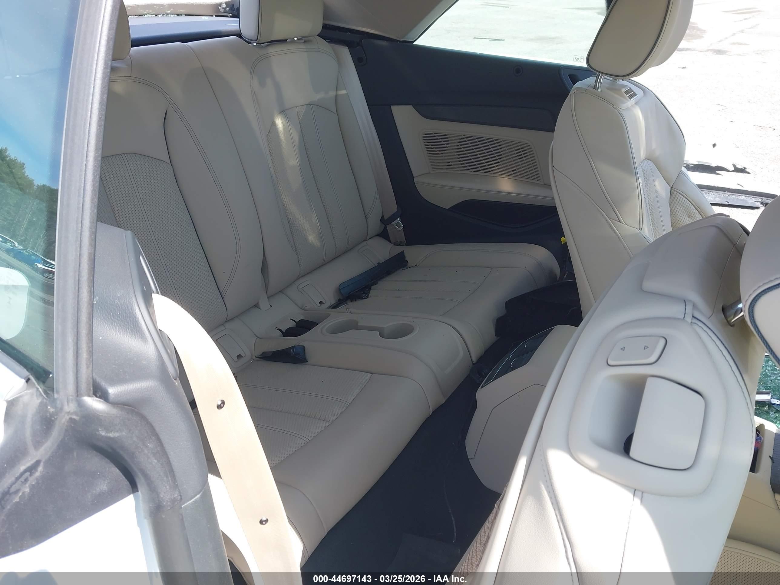 AUDI A5 image 8