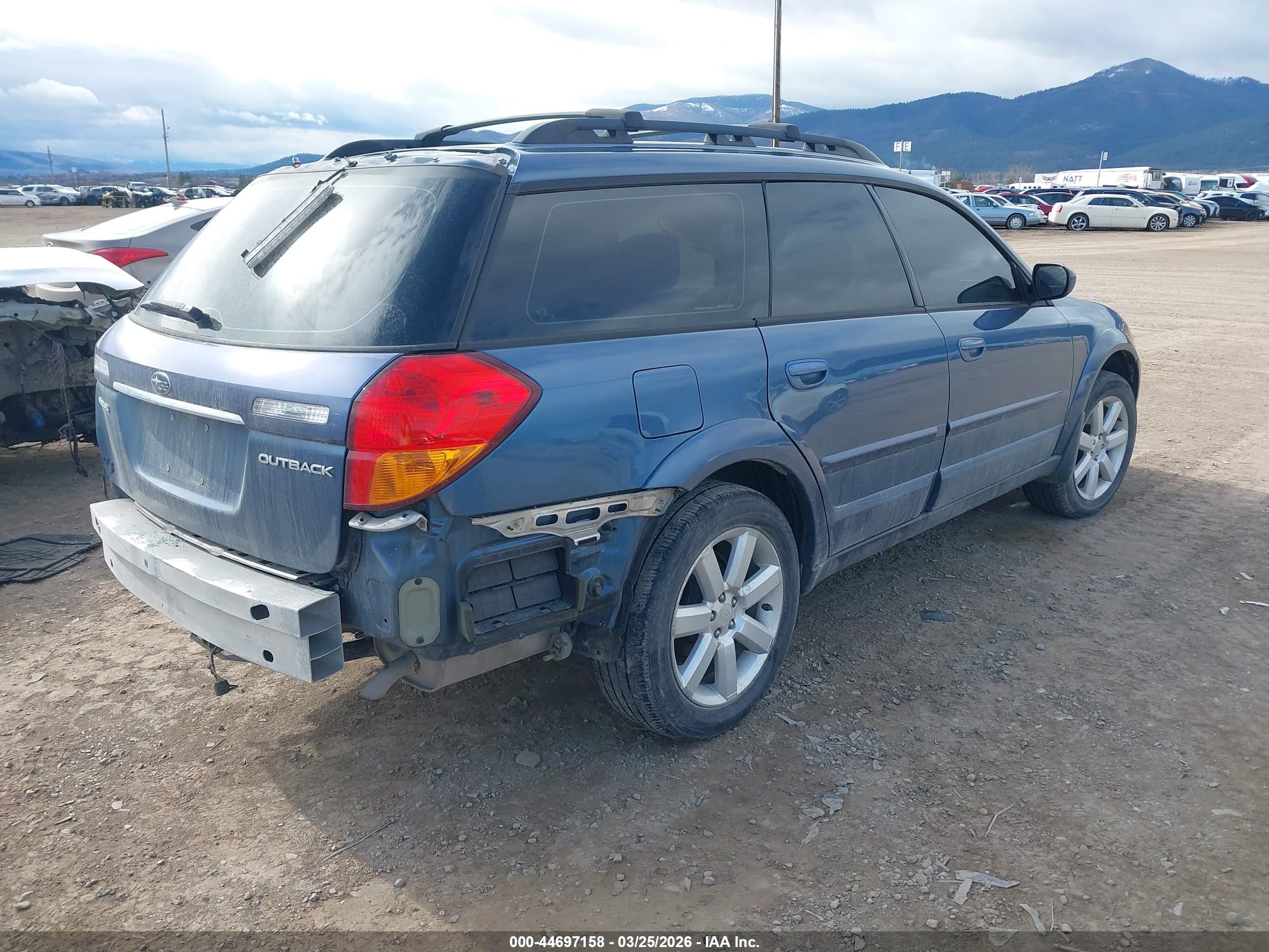 SUBARU OUTBACK image 4