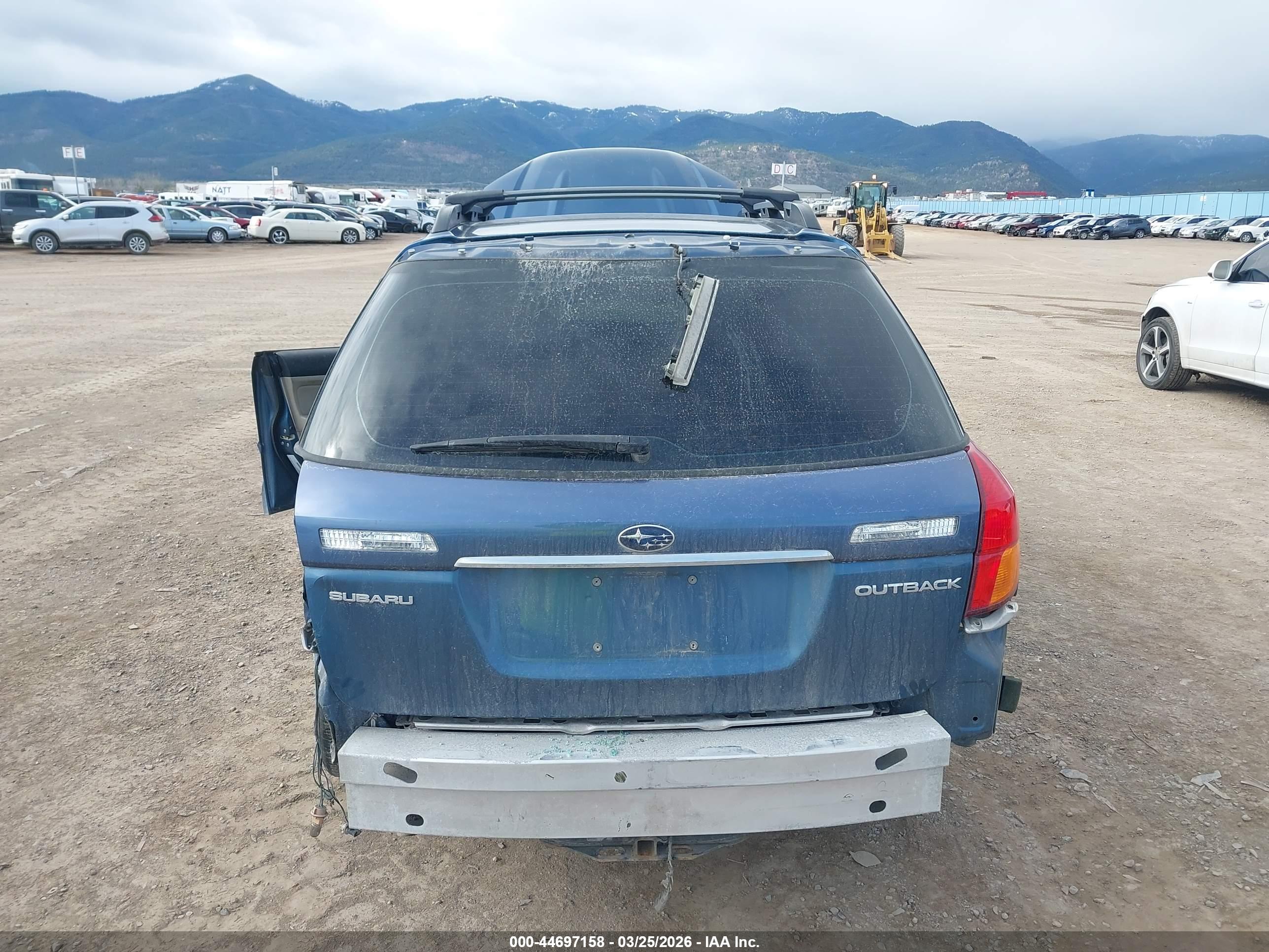 SUBARU OUTBACK image 6