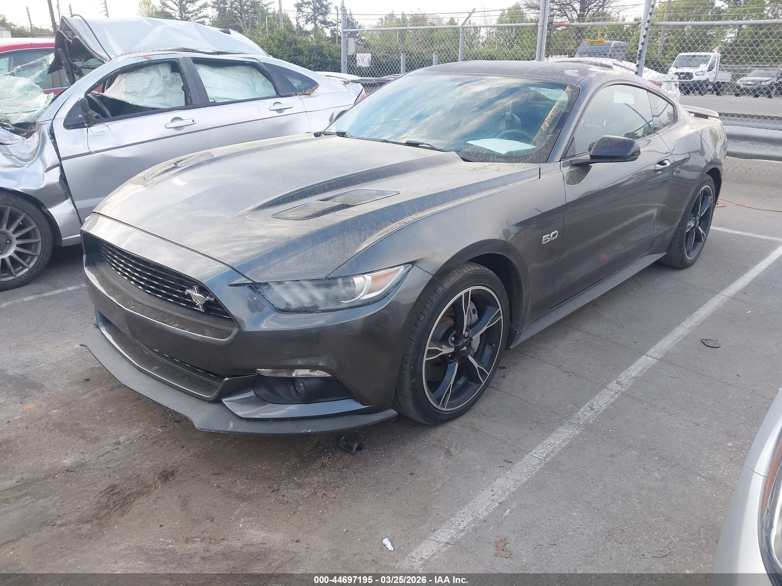 FORD MUSTANG image 2