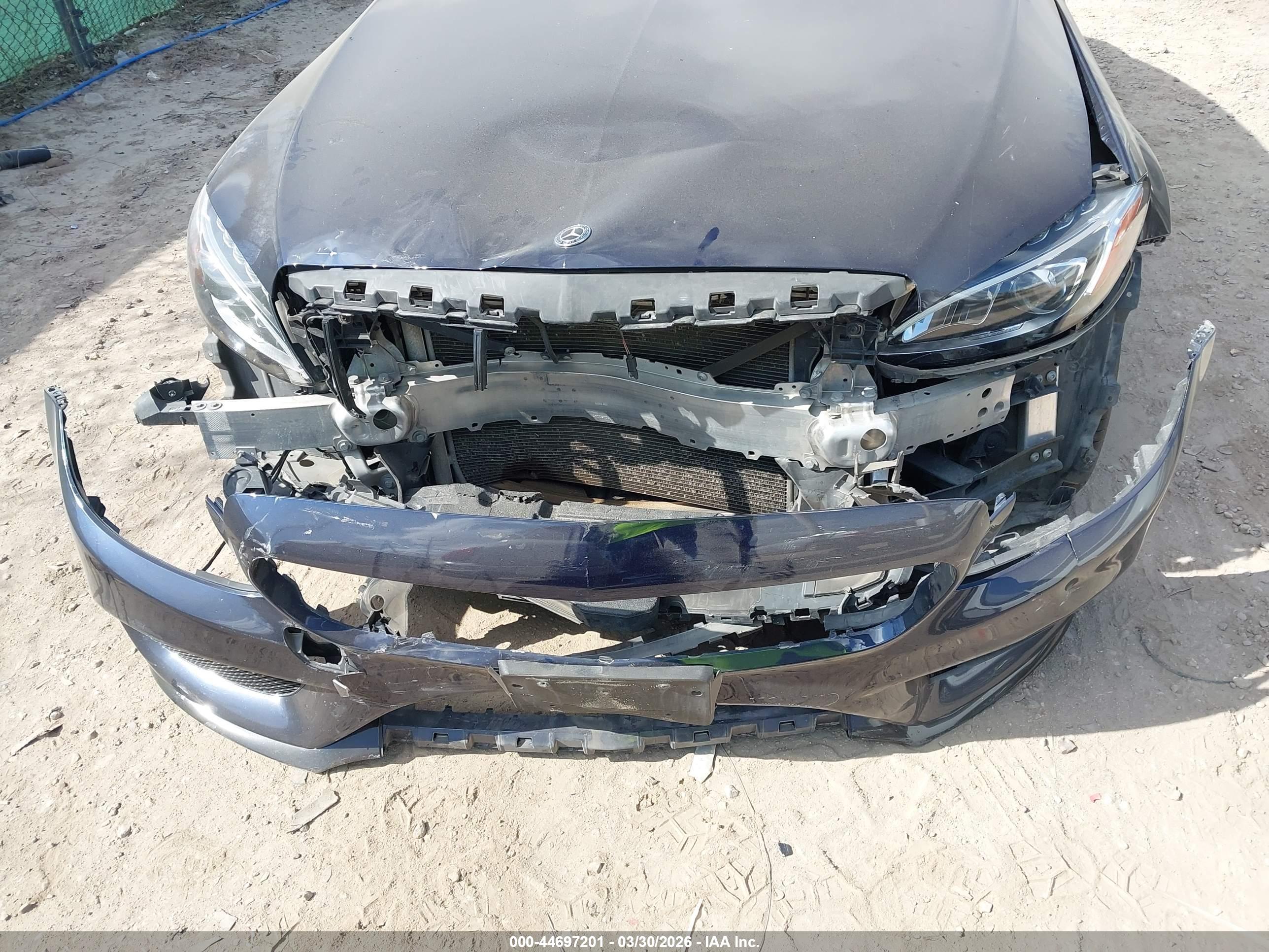 MERCEDES-BENZ C image 6