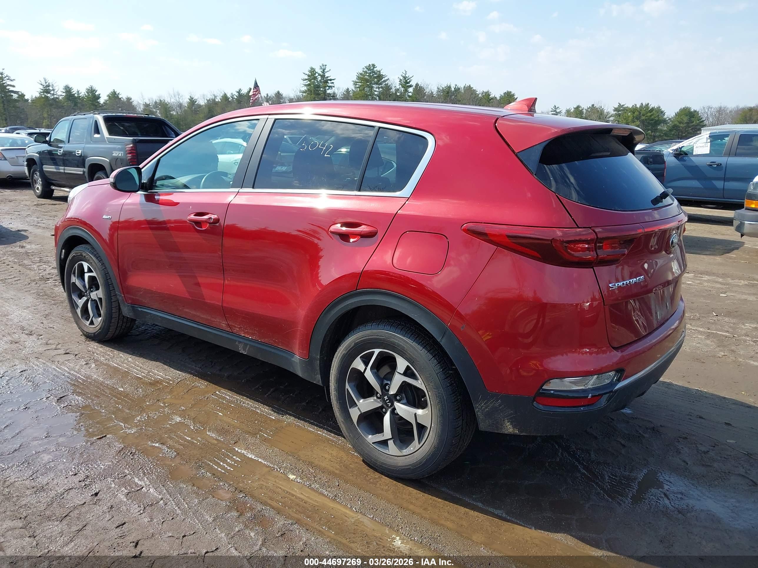 KIA SPORTAGE image 3