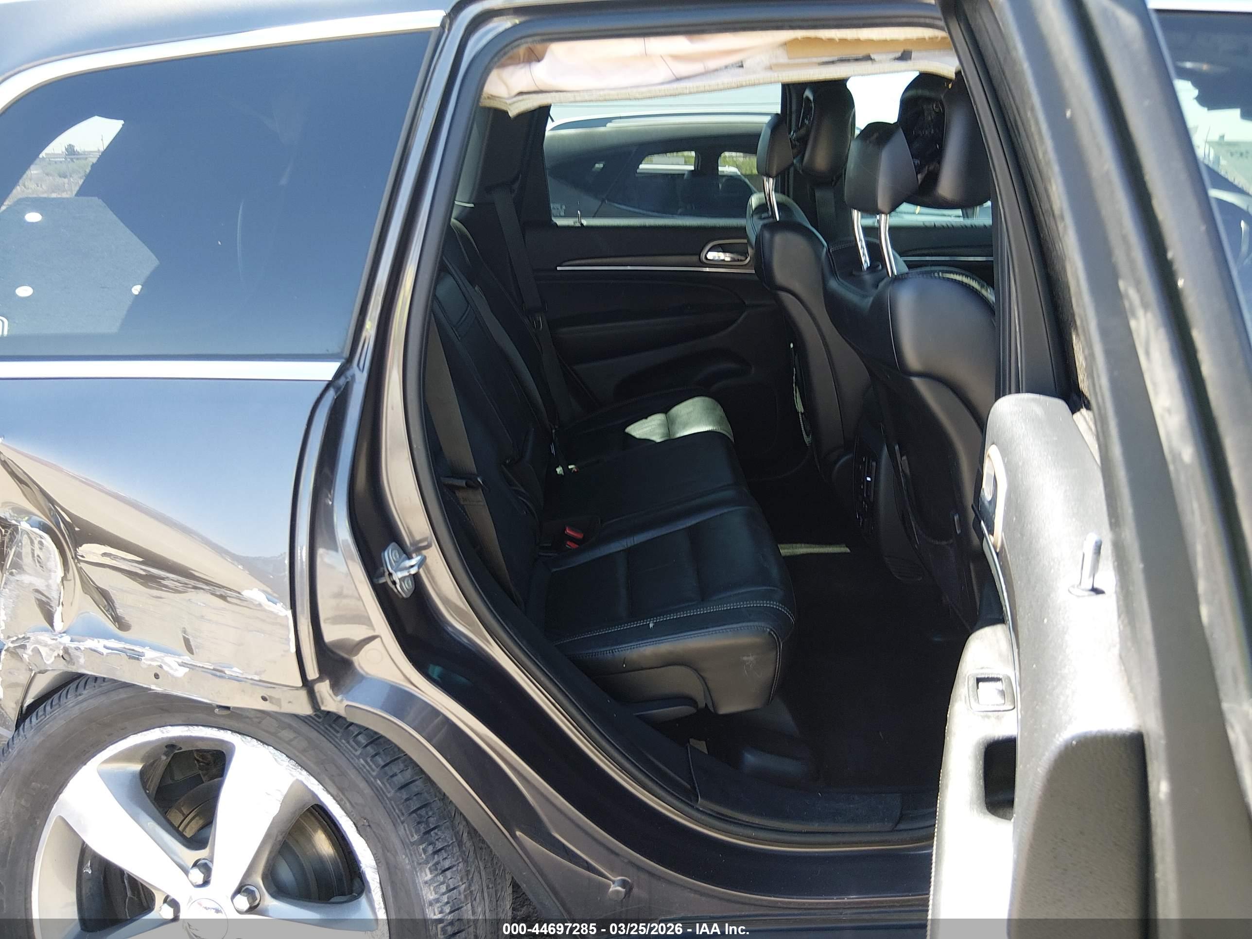 JEEP GRAND image 8