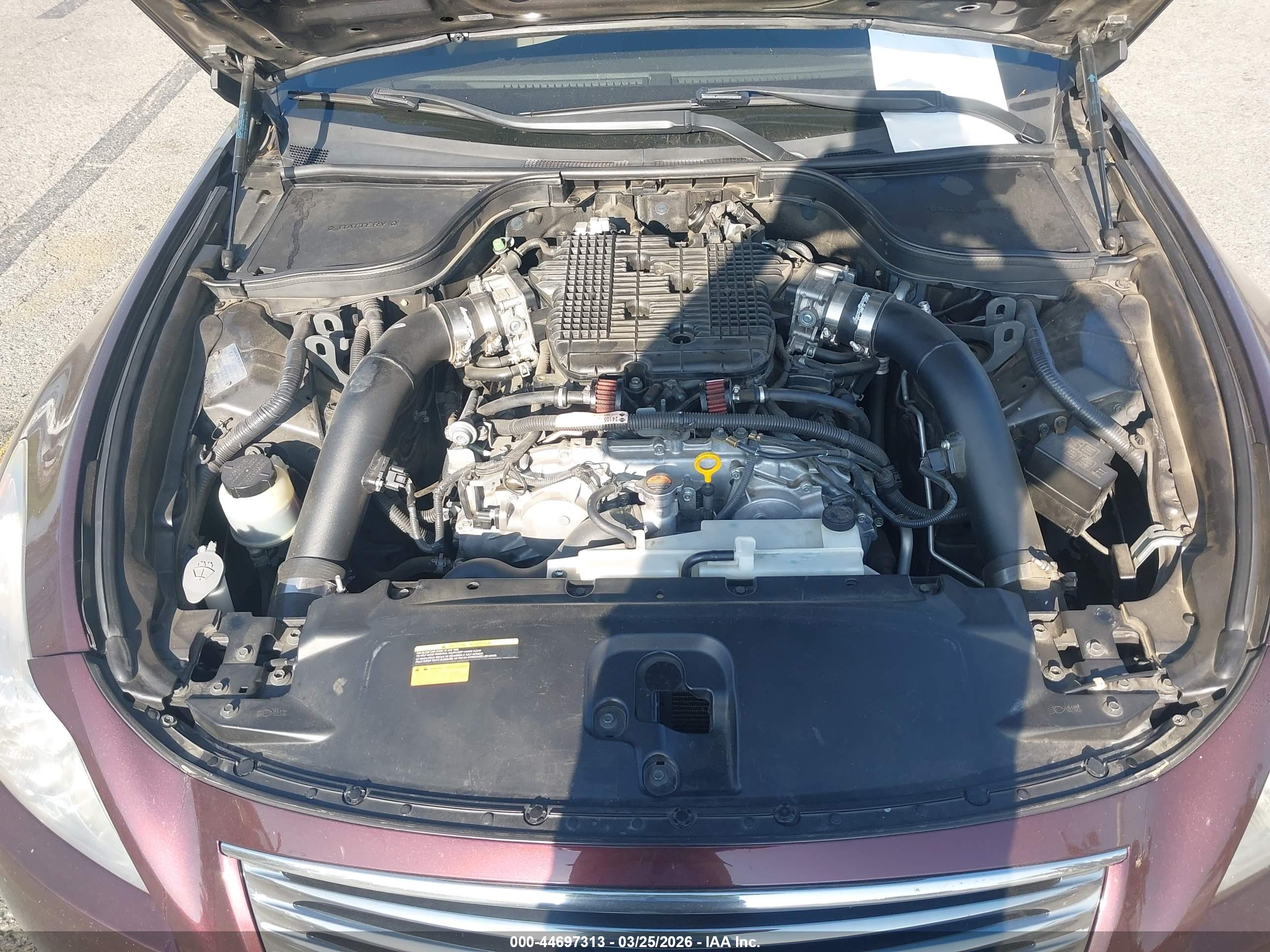 INFINITI G37 image 10