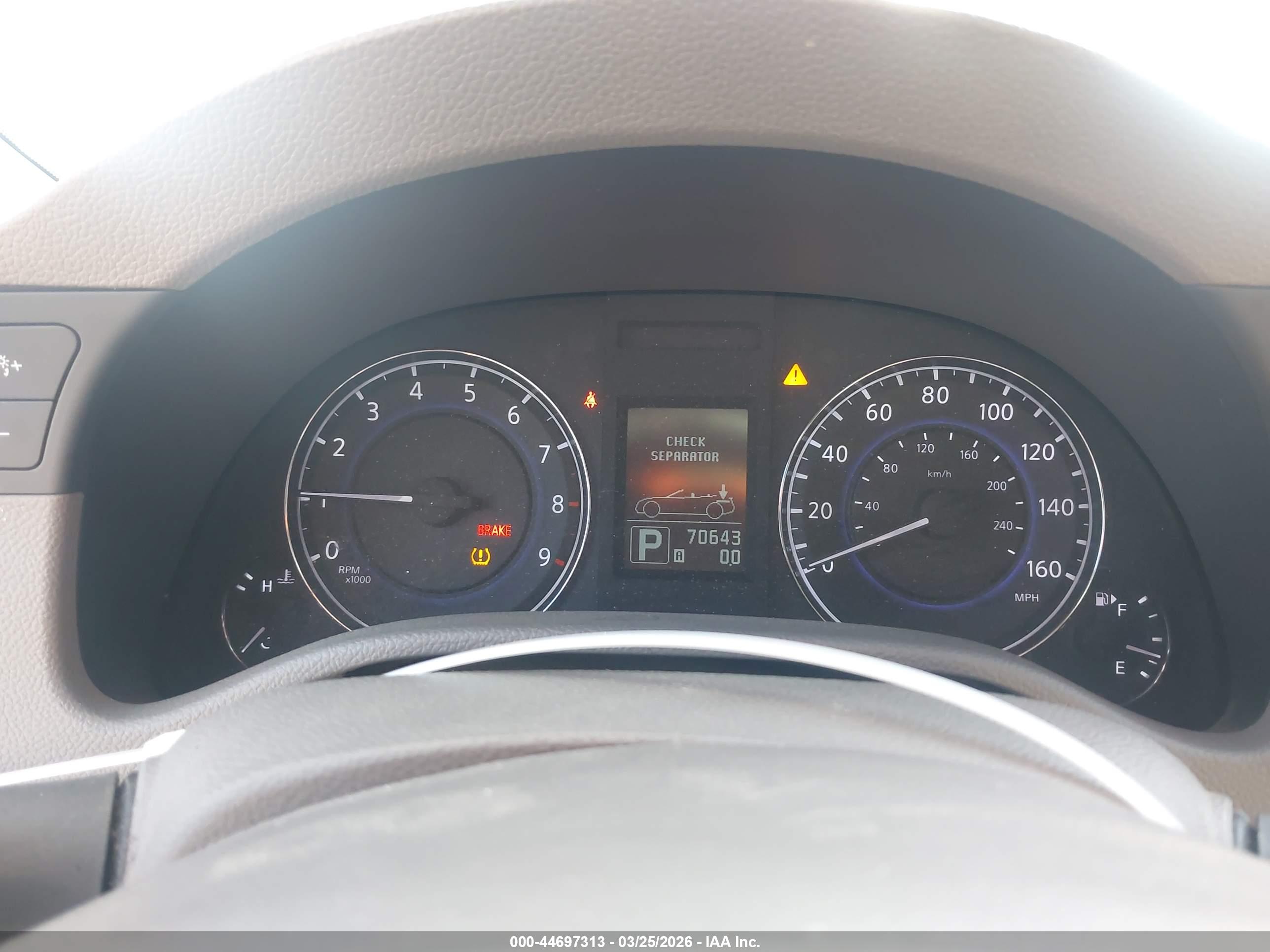 INFINITI G37 image 7