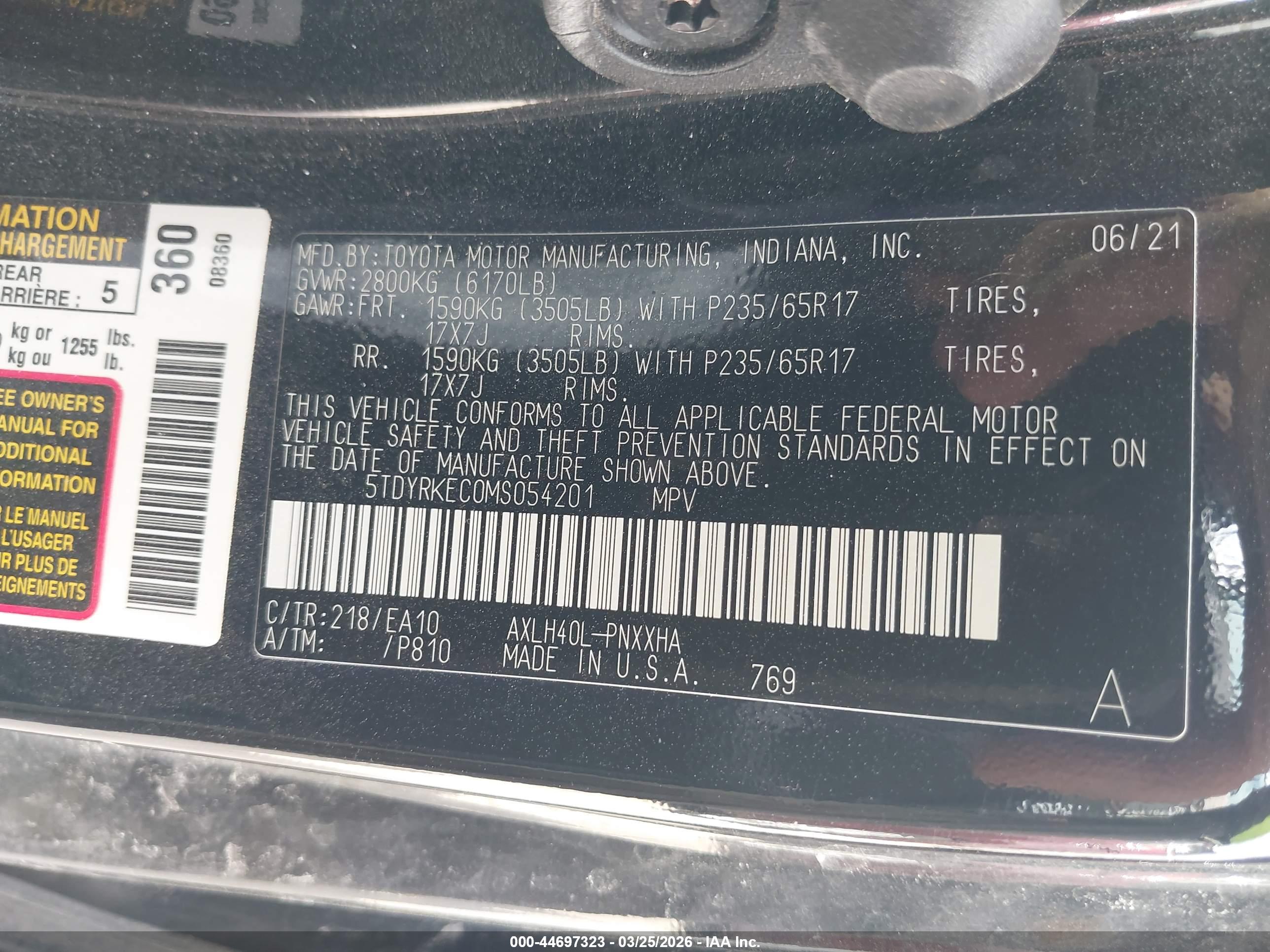 TOYOTA SIENNA image 9