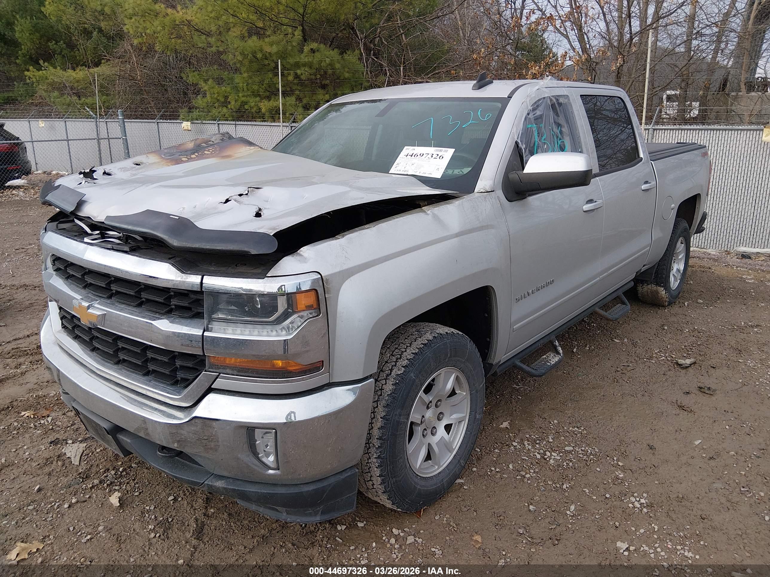 CHEVROLET SILVERADO image 2