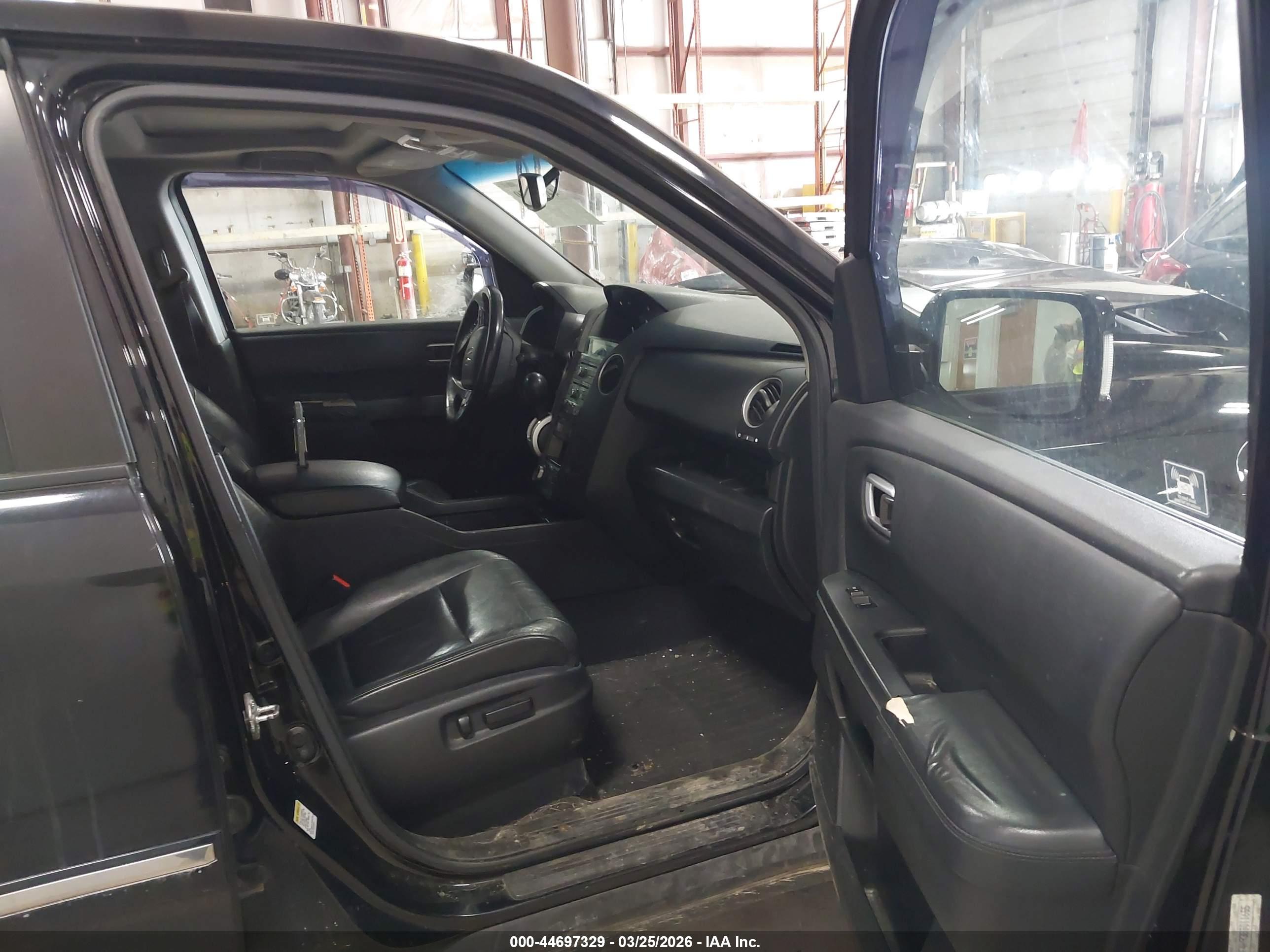 HONDA PILOT image 5