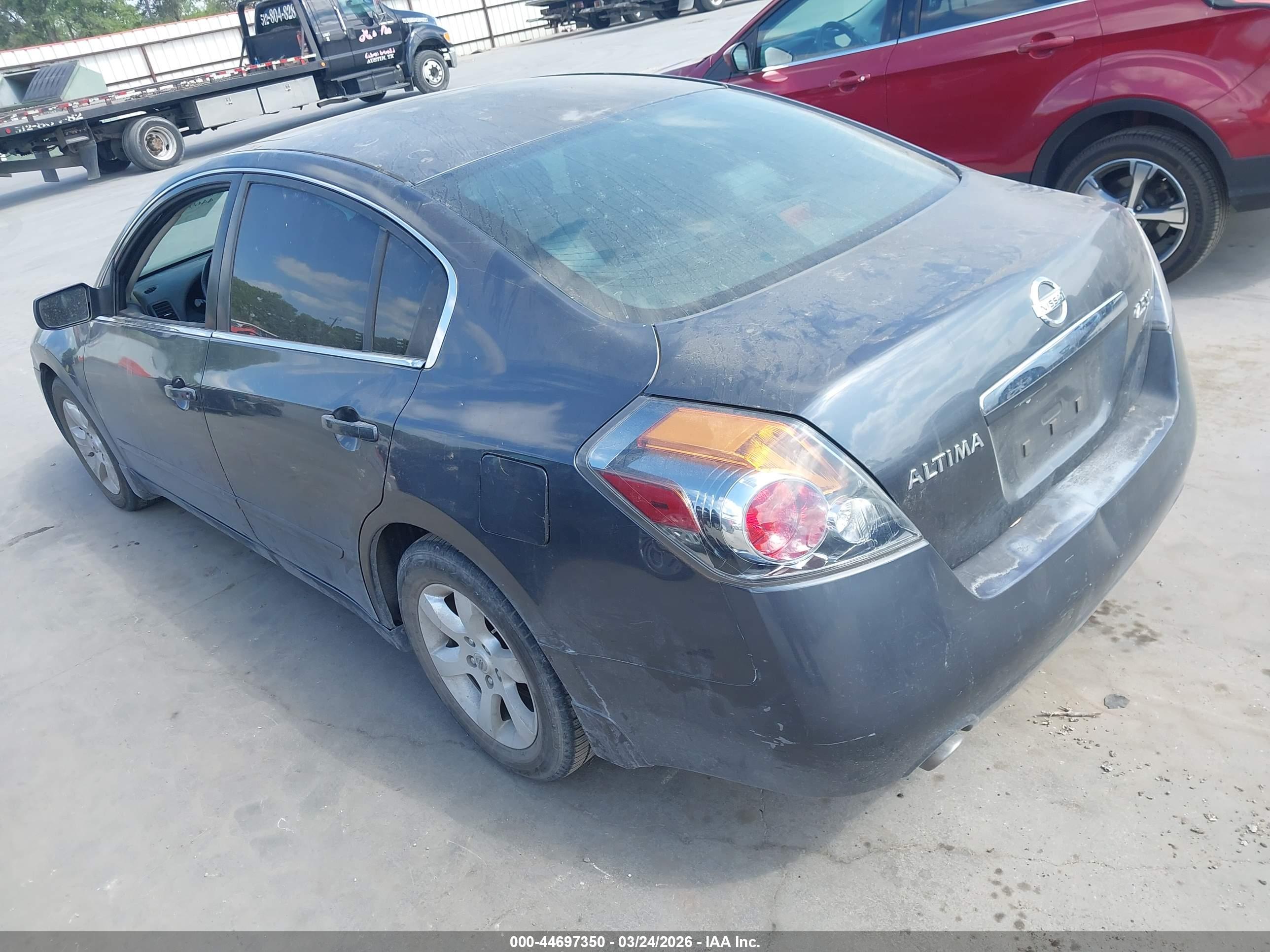 NISSAN ALTIMA image 3