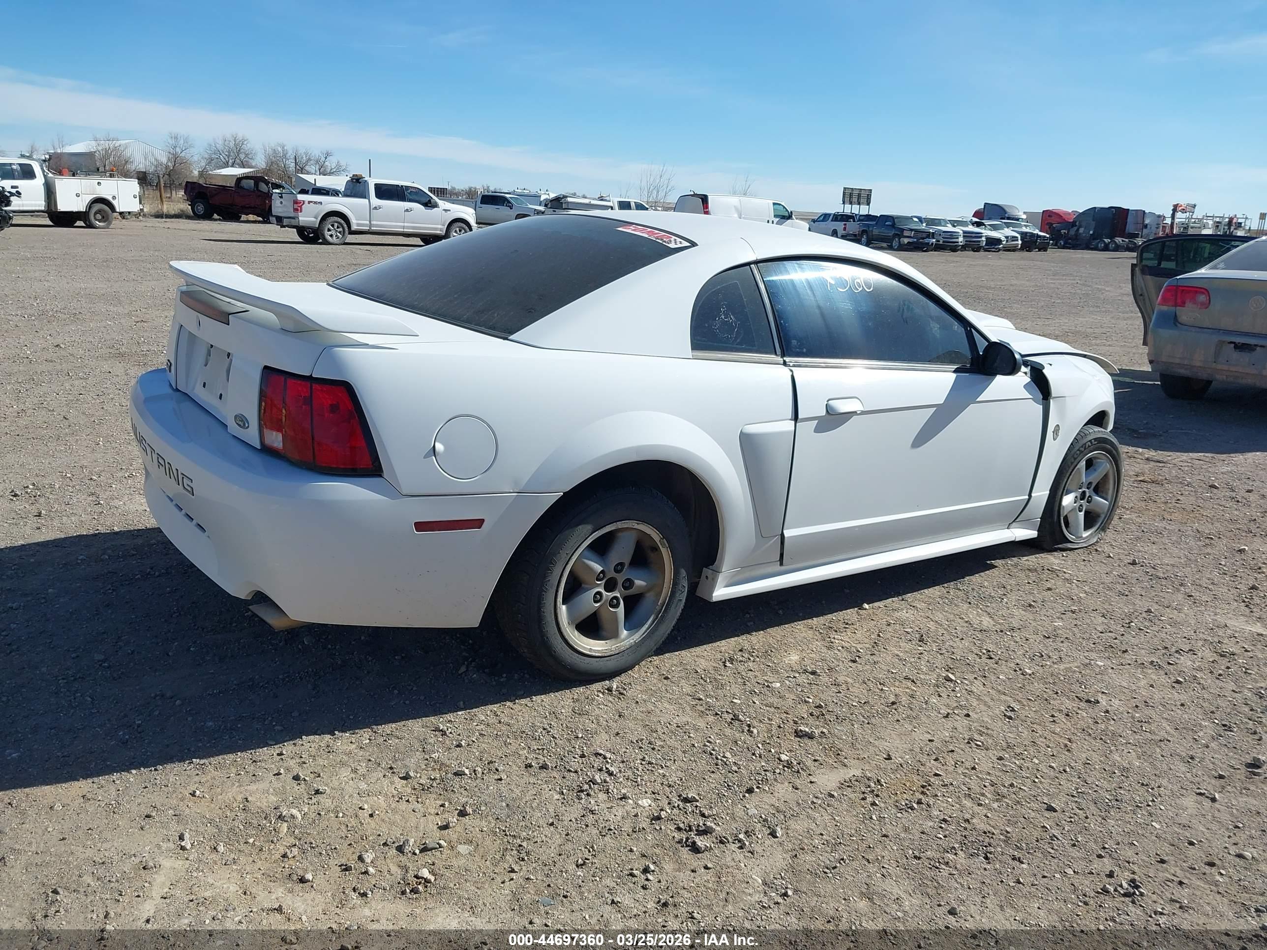 FORD MUSTANG image 4