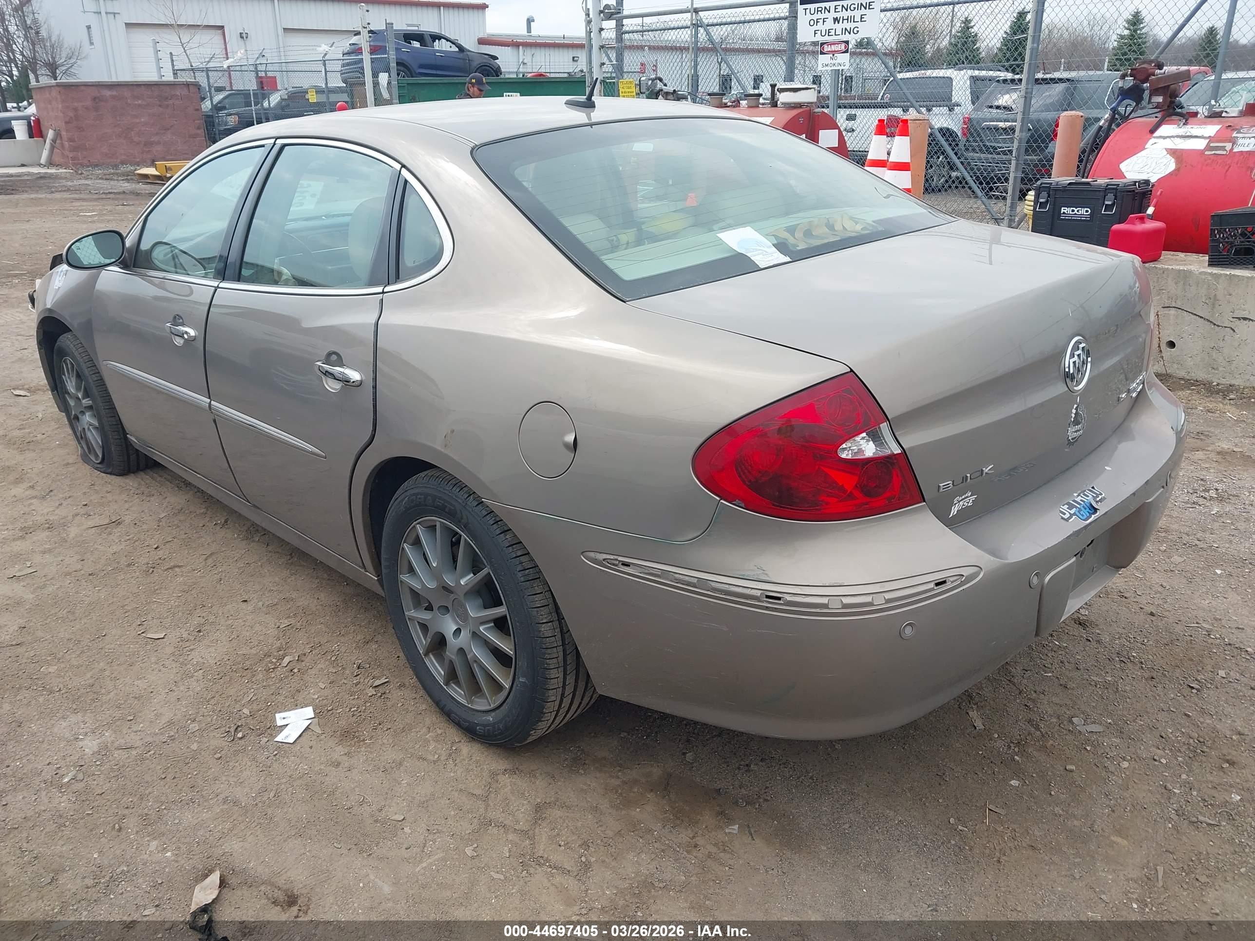 BUICK LACROSSE image 3