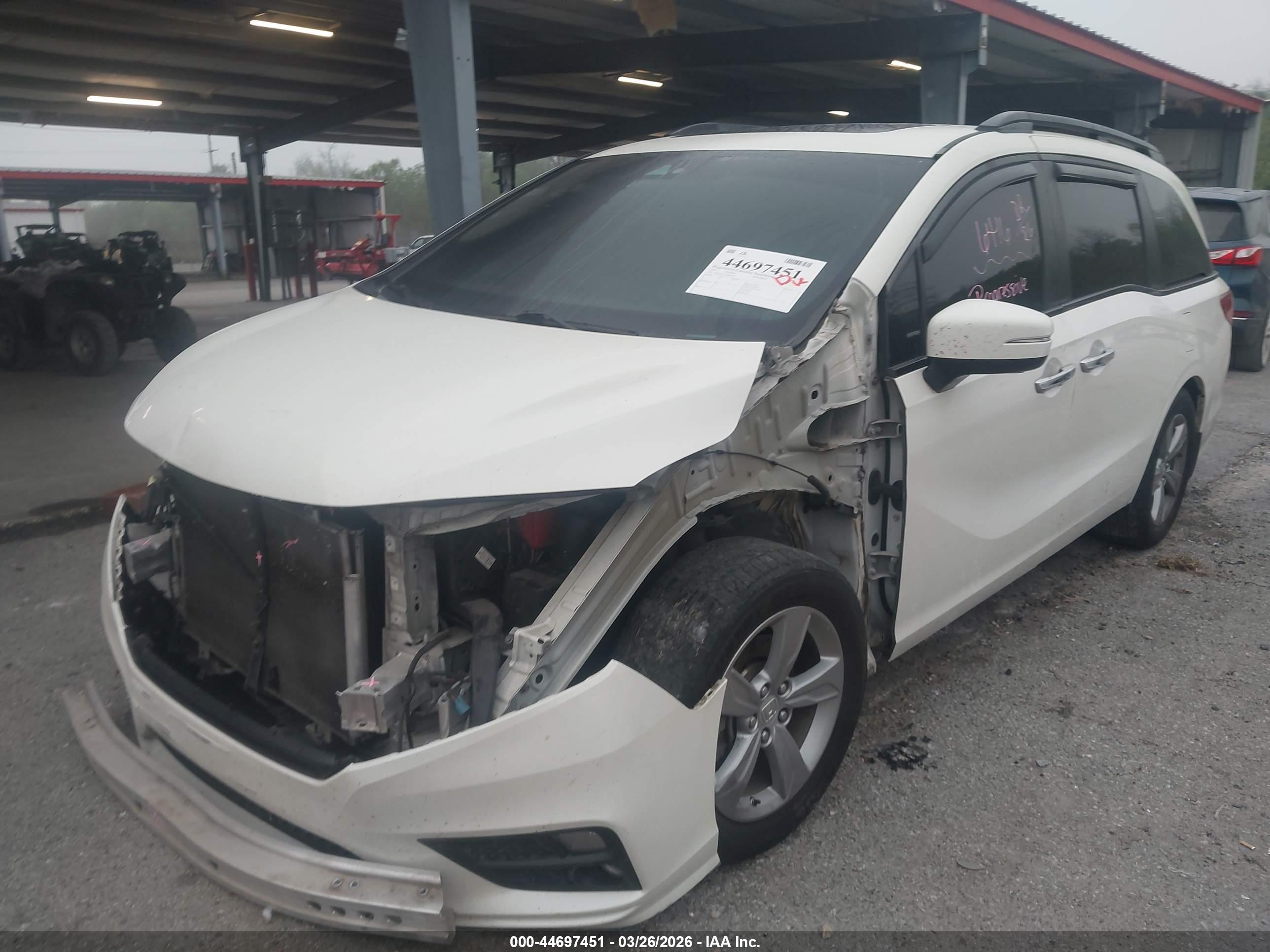 HONDA ODYSSEY image 2