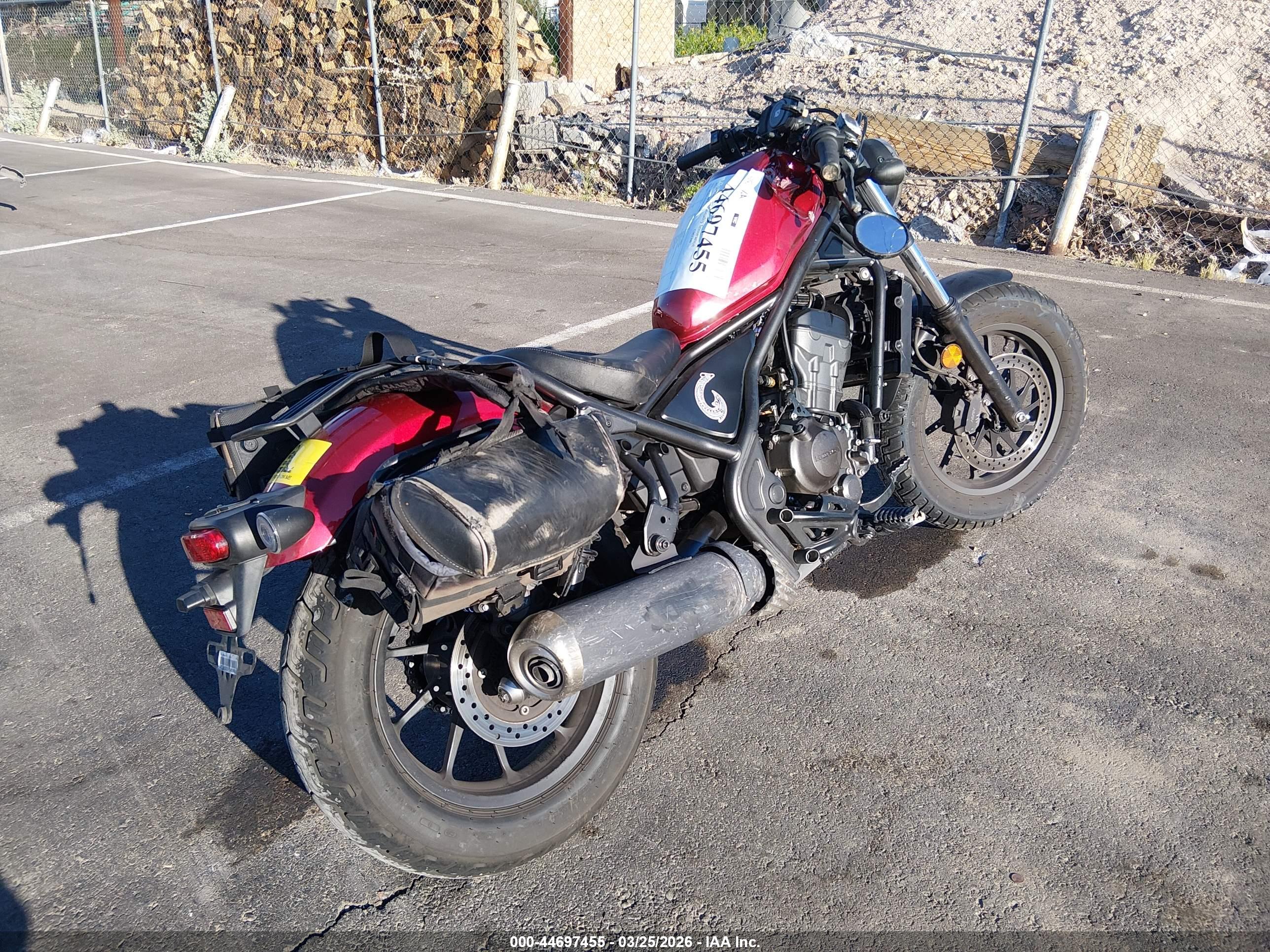HONDA CMX300 image 4