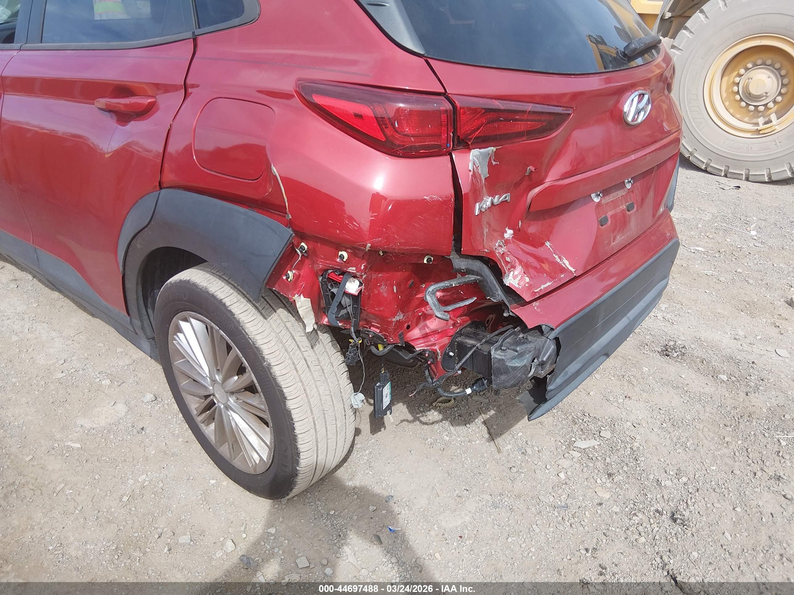 HYUNDAI KONA image 6