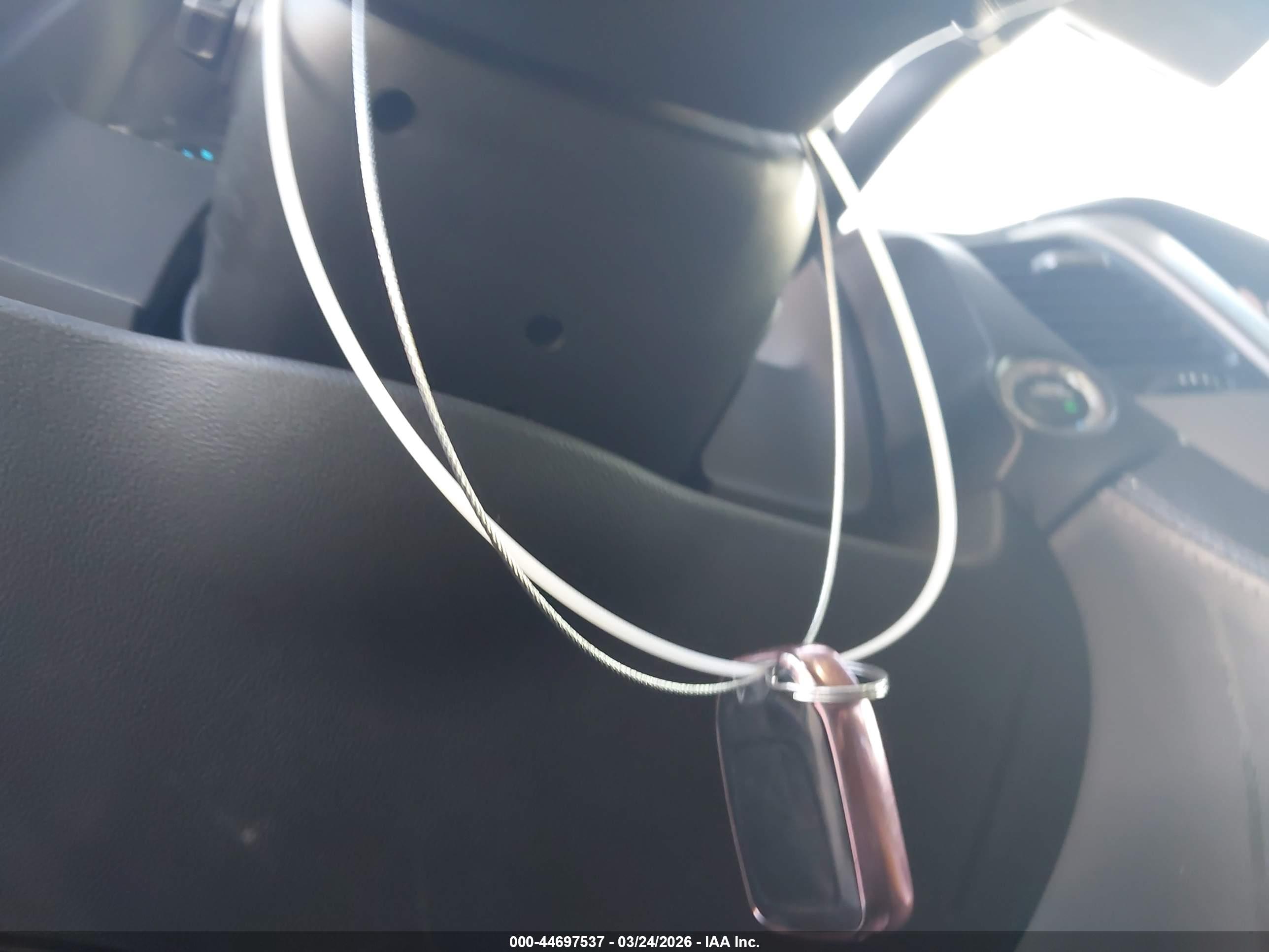 GMC YUKON image 11