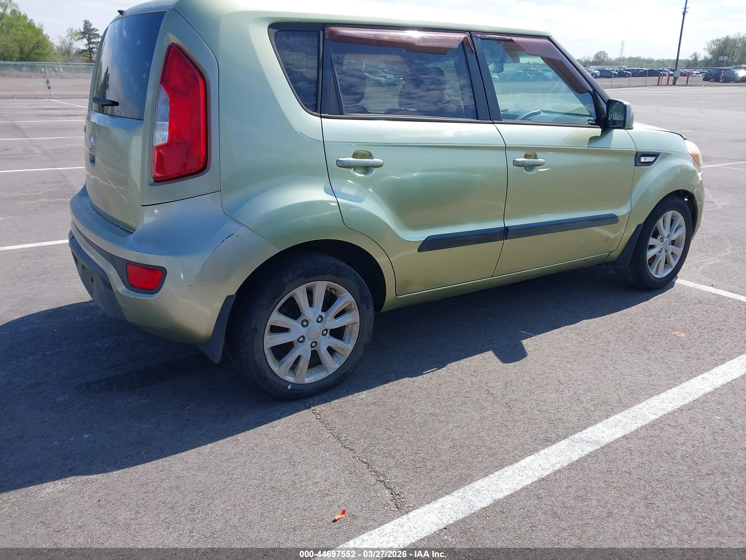 KIA SOUL image 4