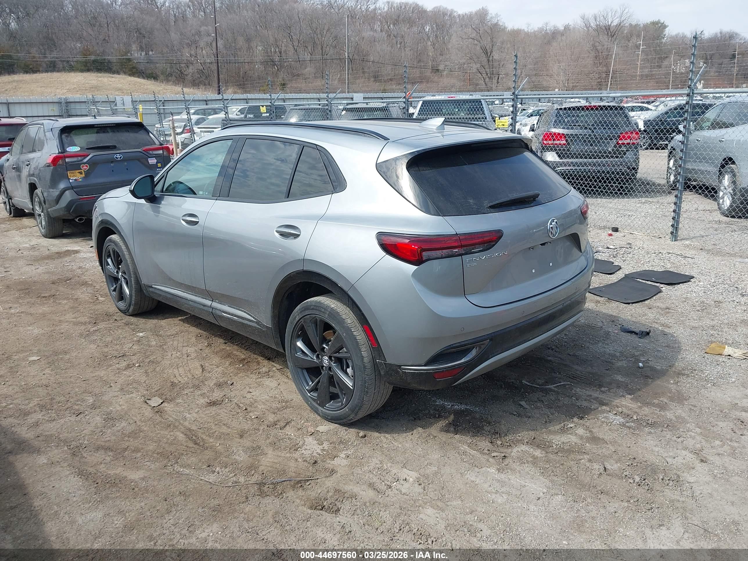 BUICK ENVISION image 3