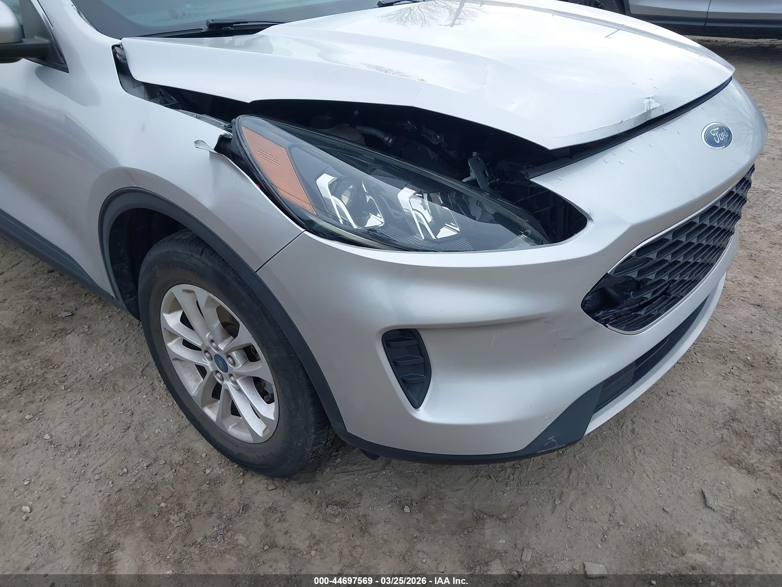 FORD ESCAPE image 6