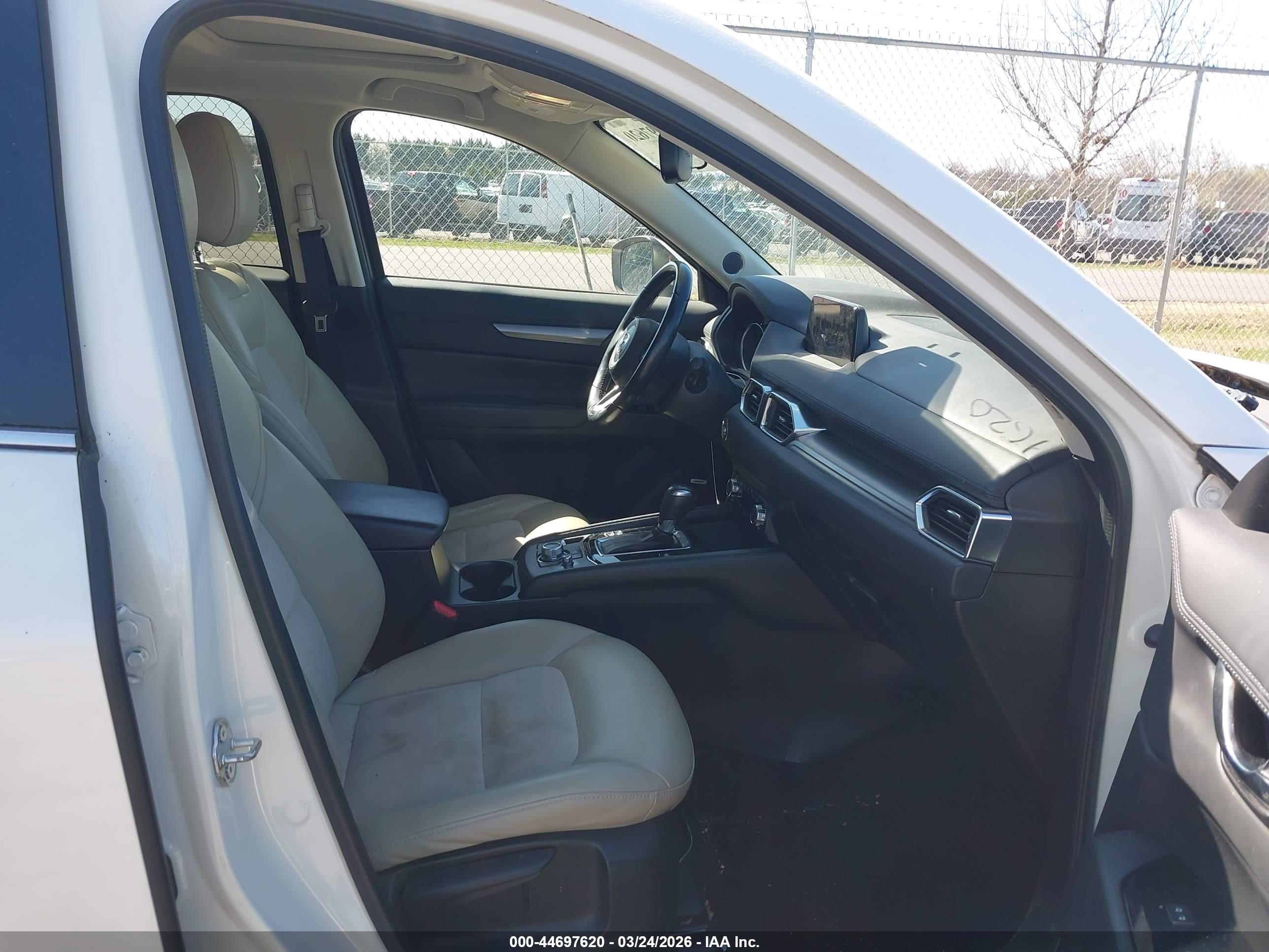 MAZDA CX-5 image 5