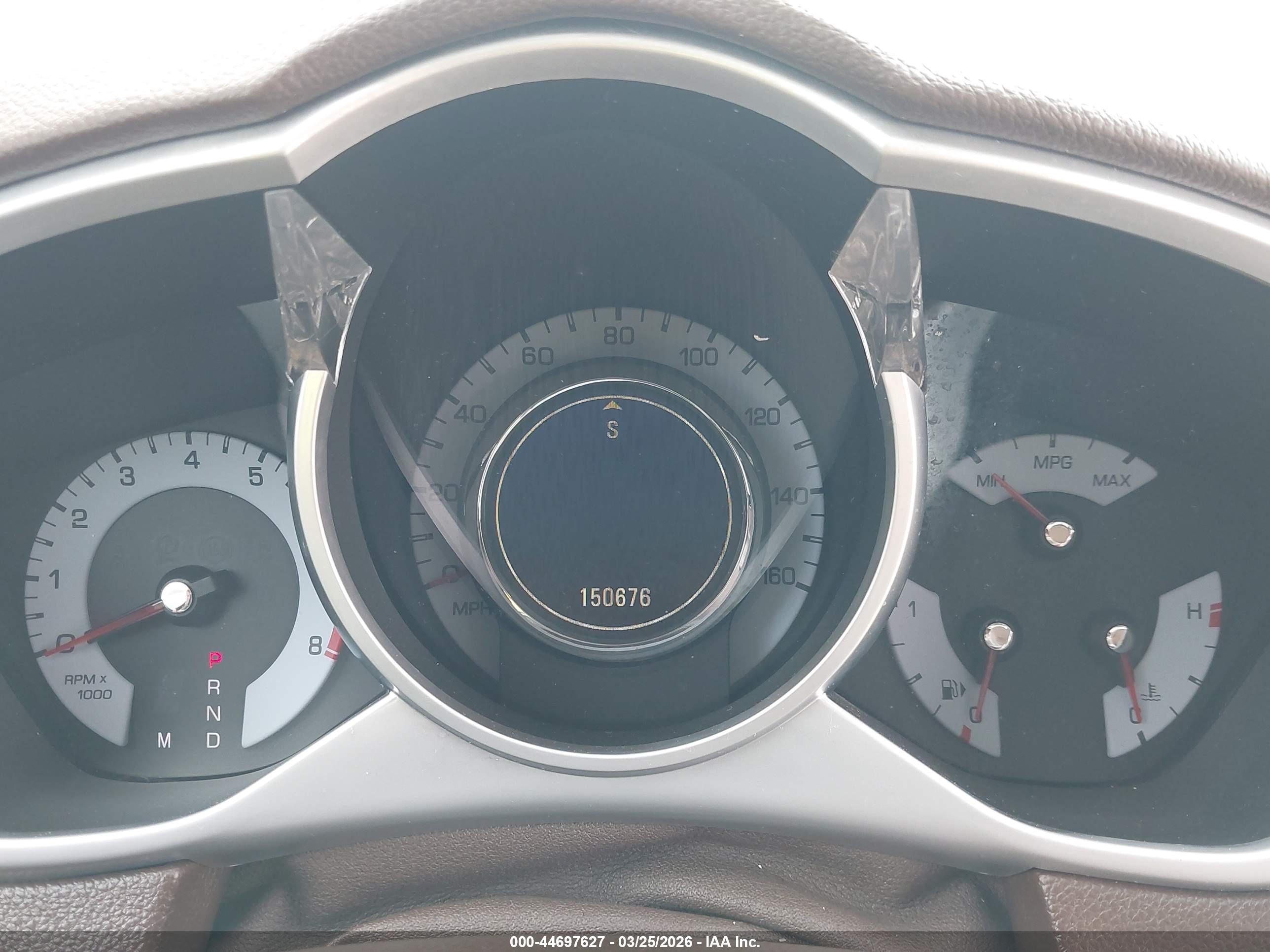 CADILLAC SRX image 7