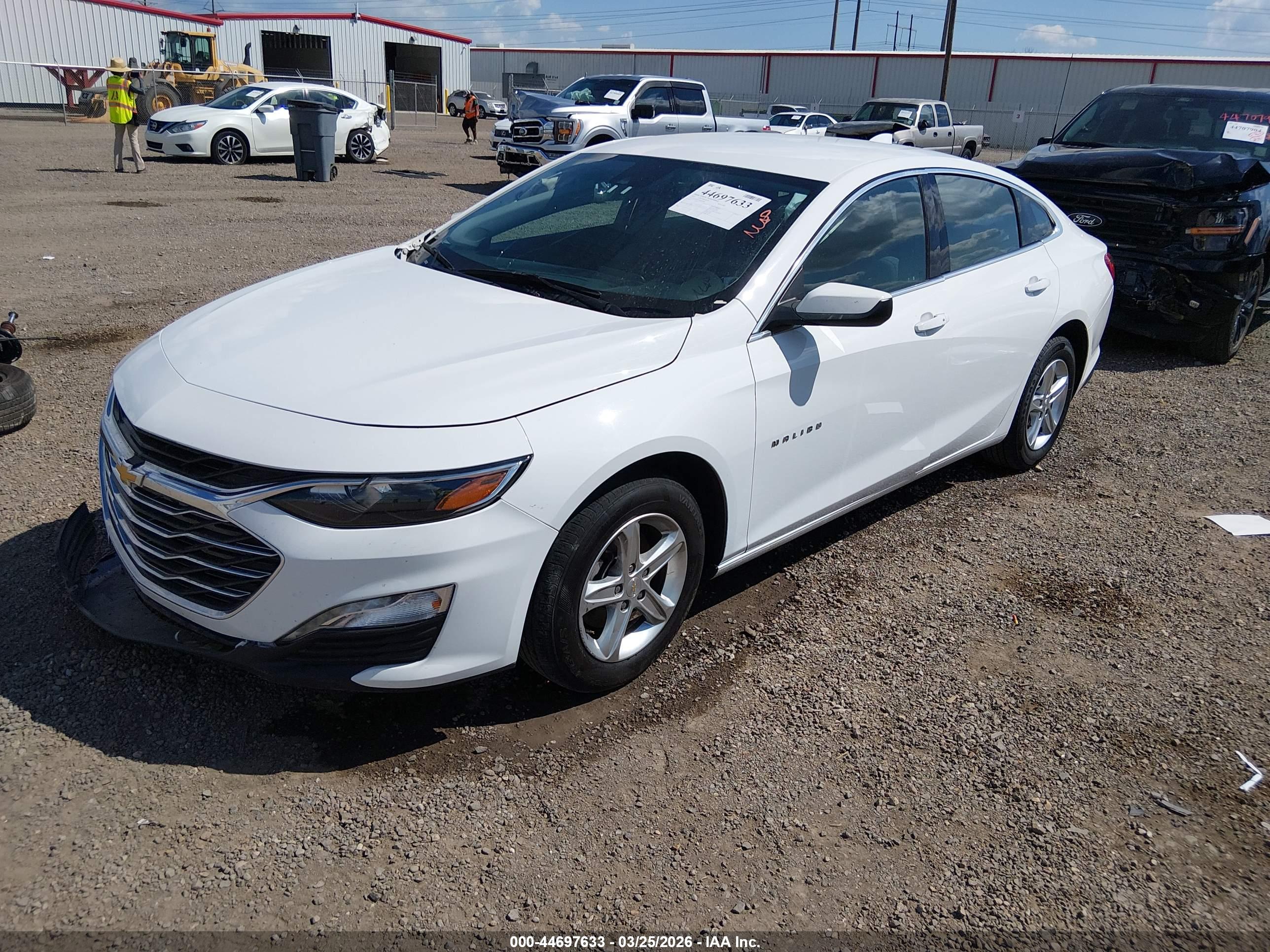CHEVROLET MALIBU image 2
