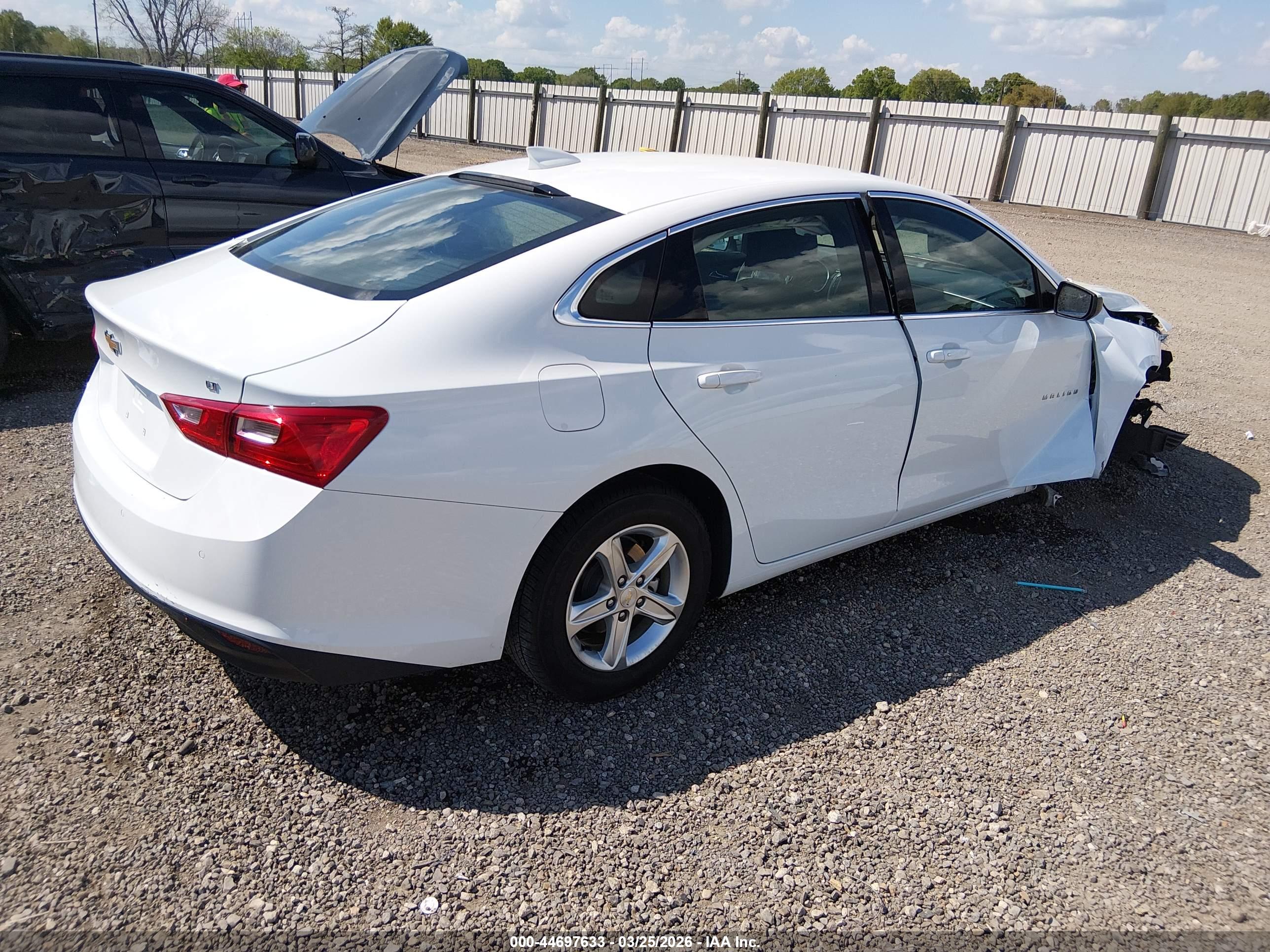 CHEVROLET MALIBU image 4