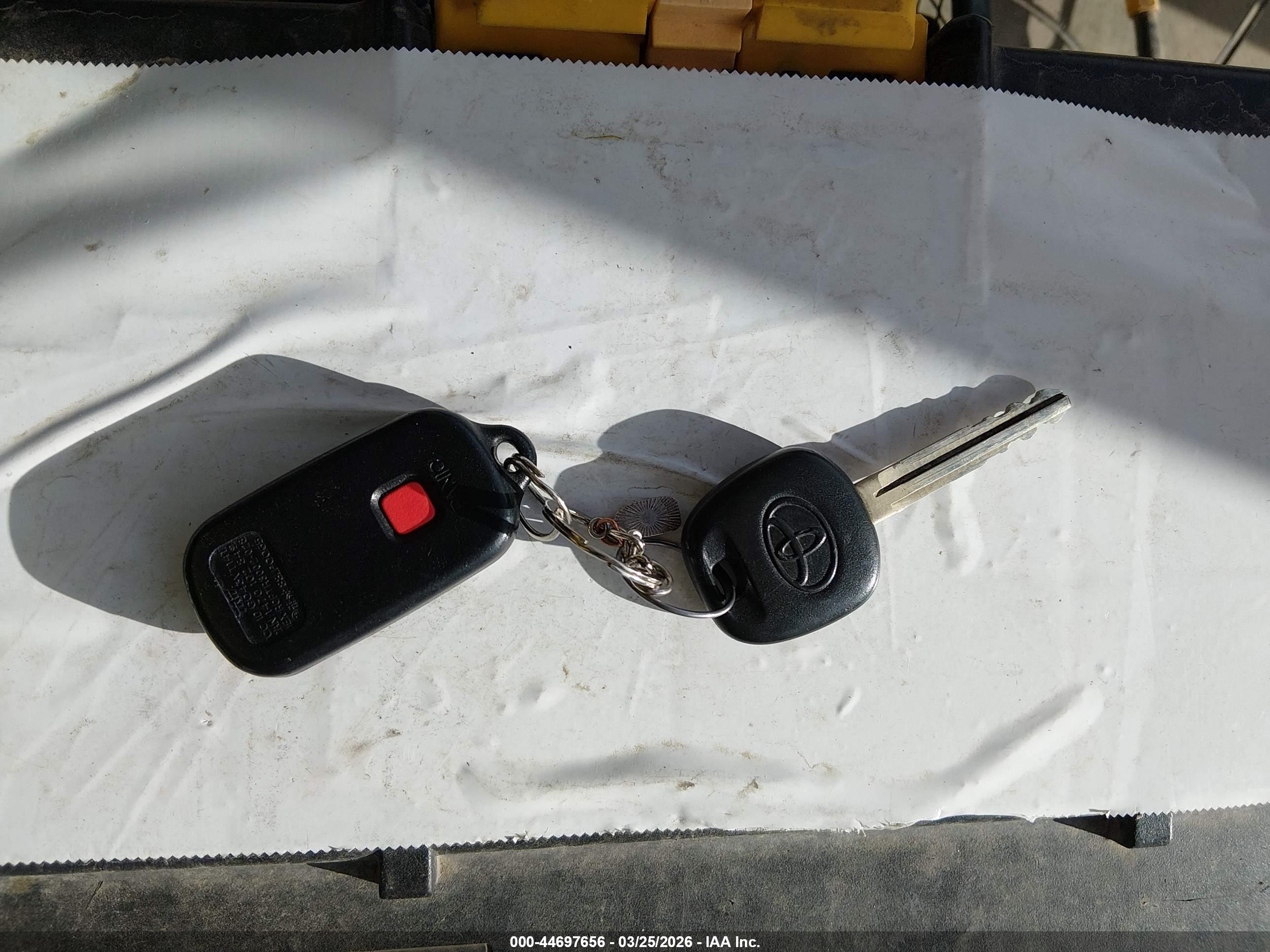 TOYOTA COROLLA image 11