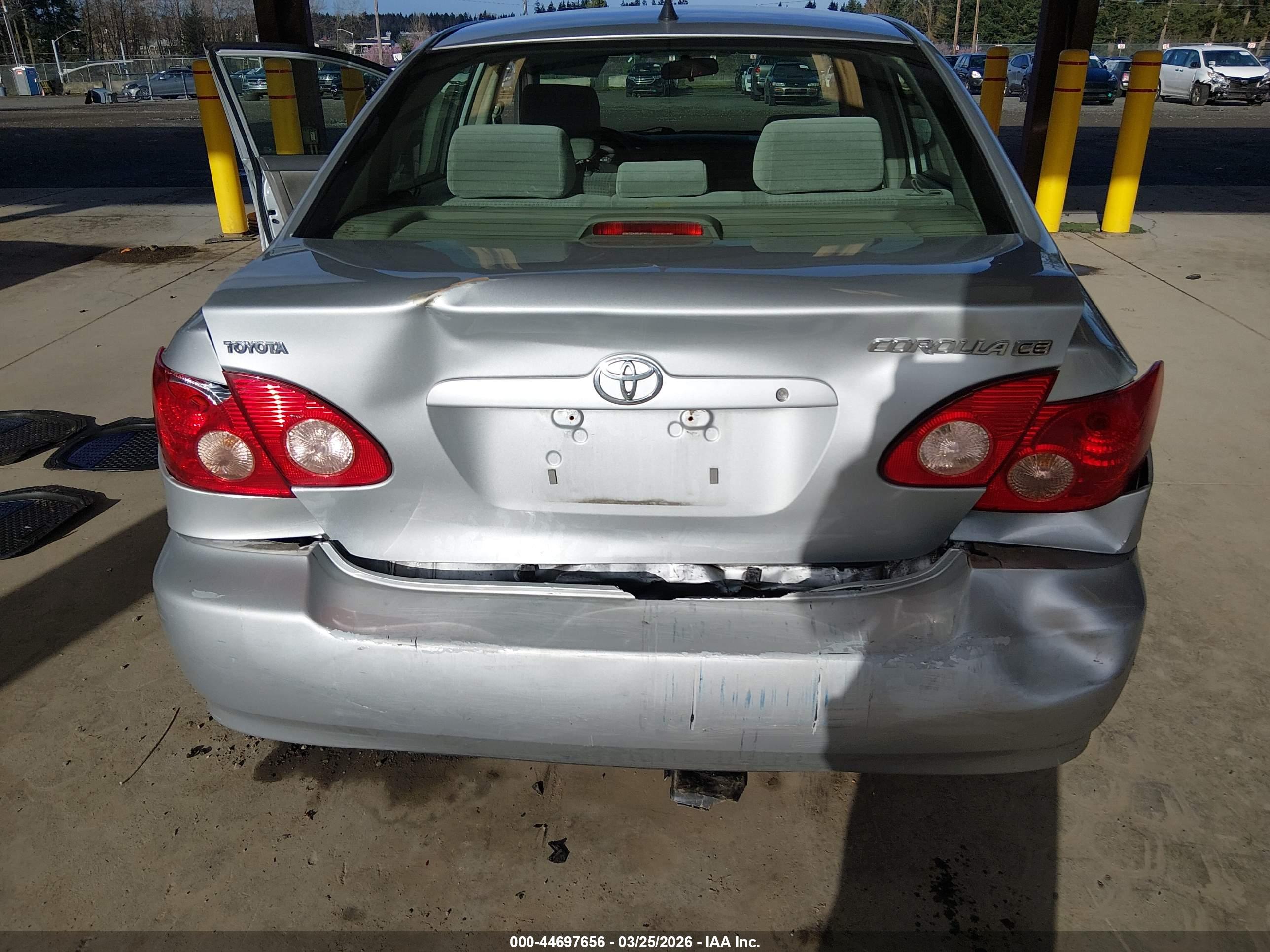 TOYOTA COROLLA image 6