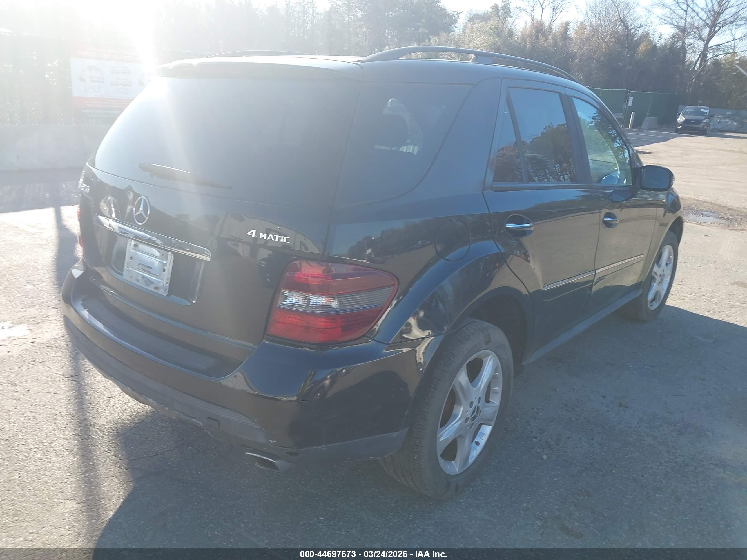 MERCEDES-BENZ ML image 4