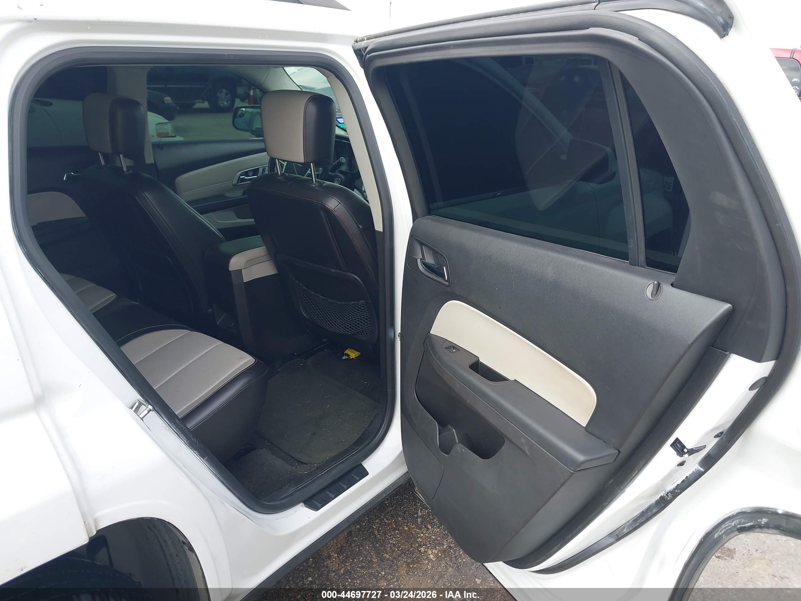 GMC TERRAIN image 8