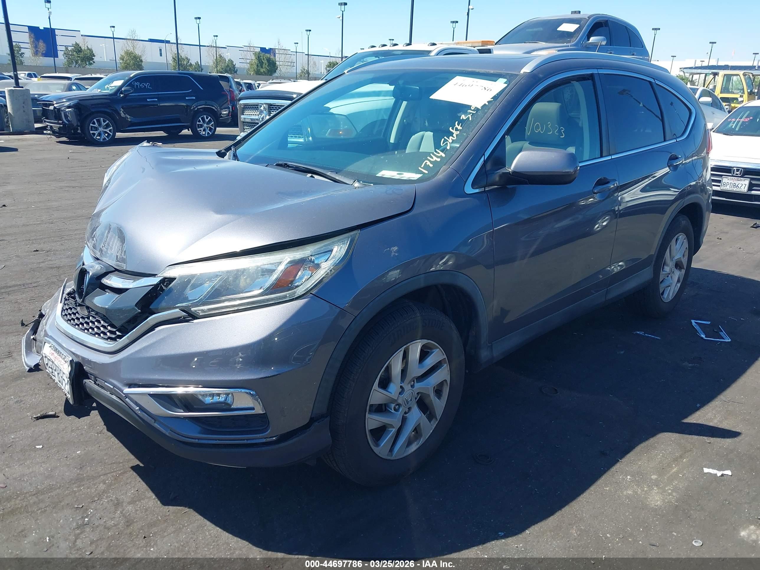 HONDA CR-V image 2